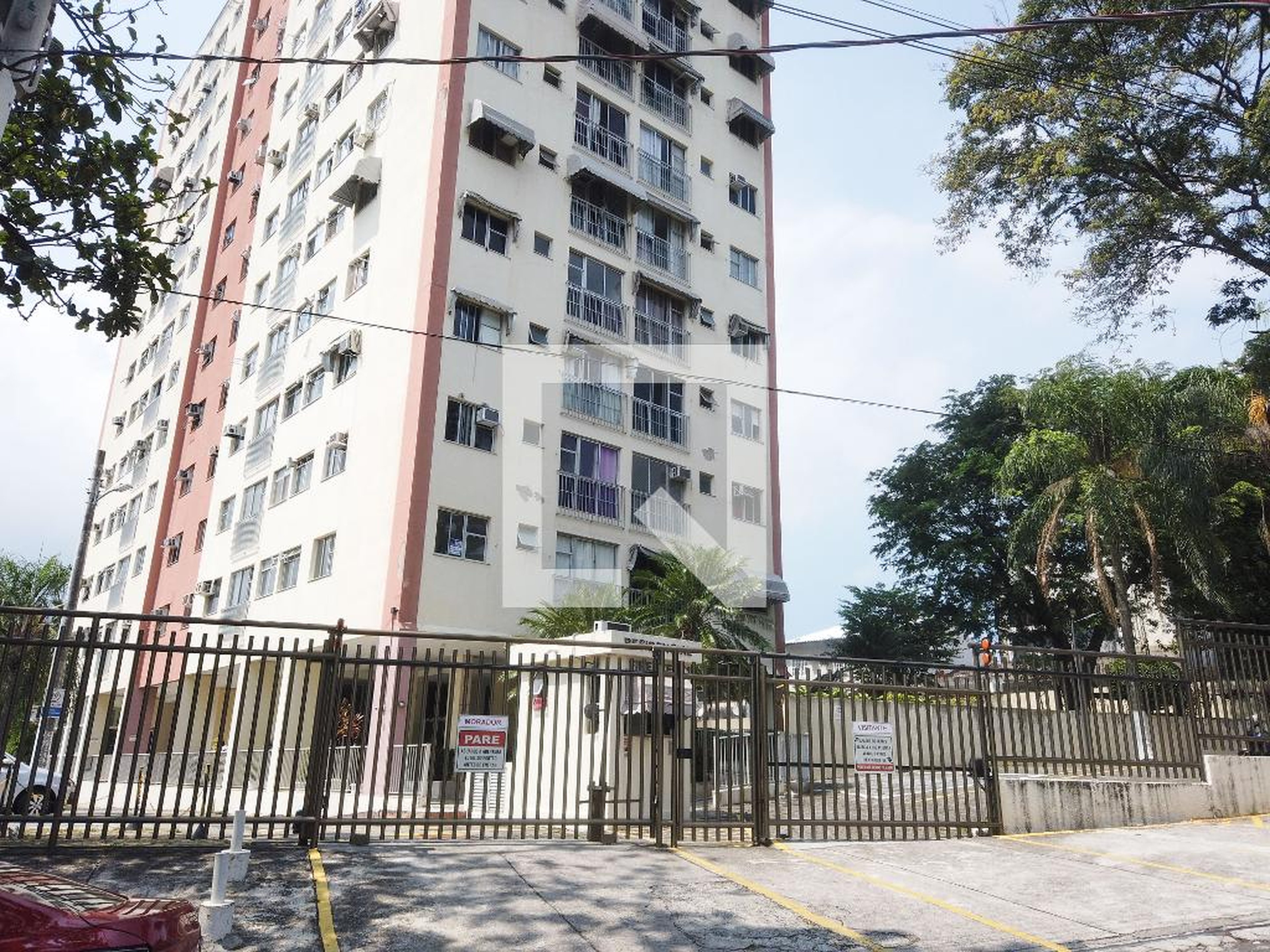 Fachada do Condomínio Edifício Residencial Firenze