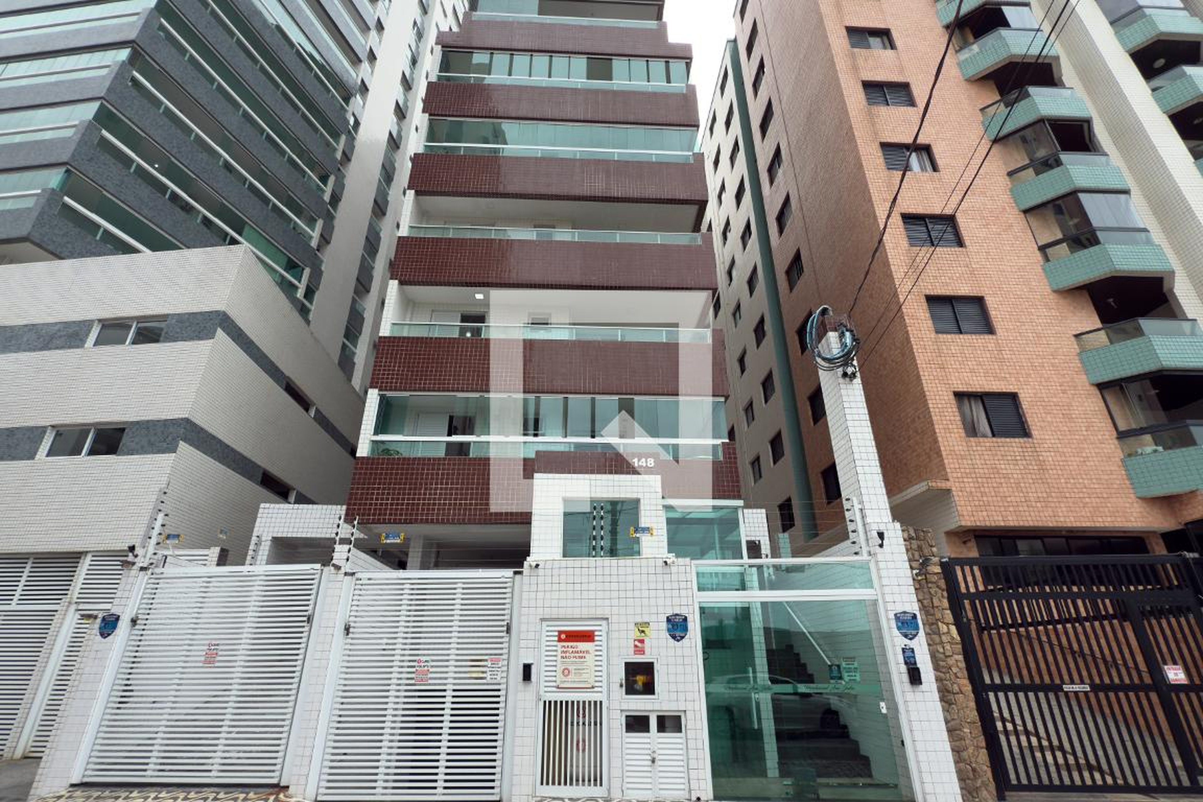 Fachada do Prédio Residencial Ana Julia