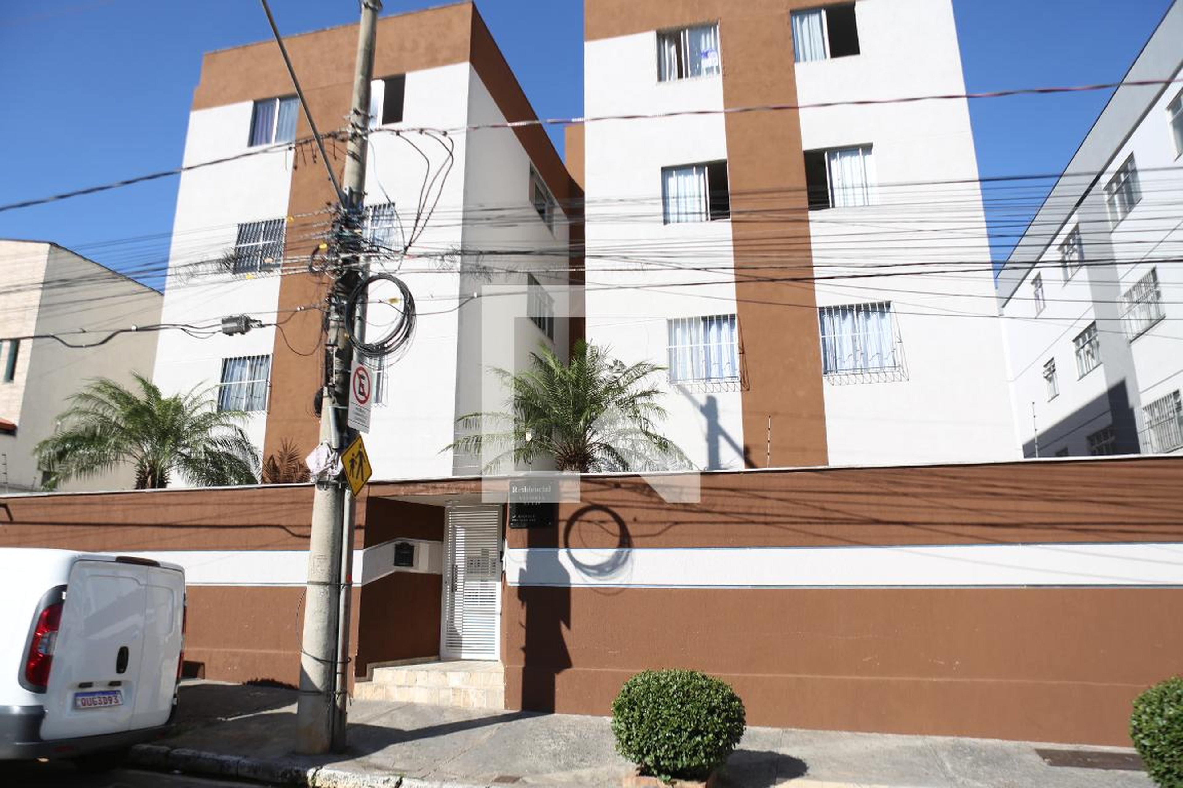 Fachada Condomínio em Avenida Régulus, 145