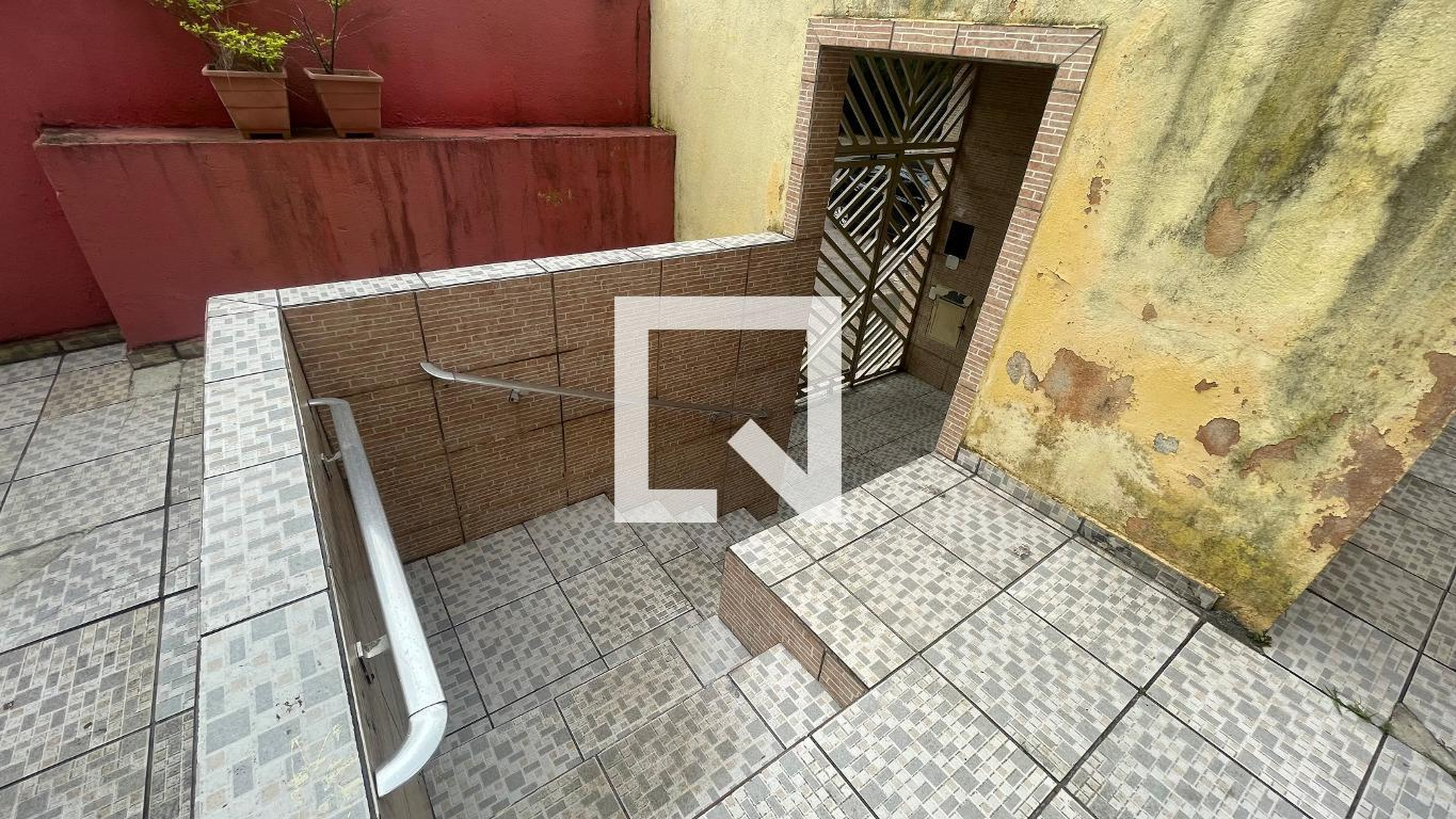 Entrada - Figueiras I