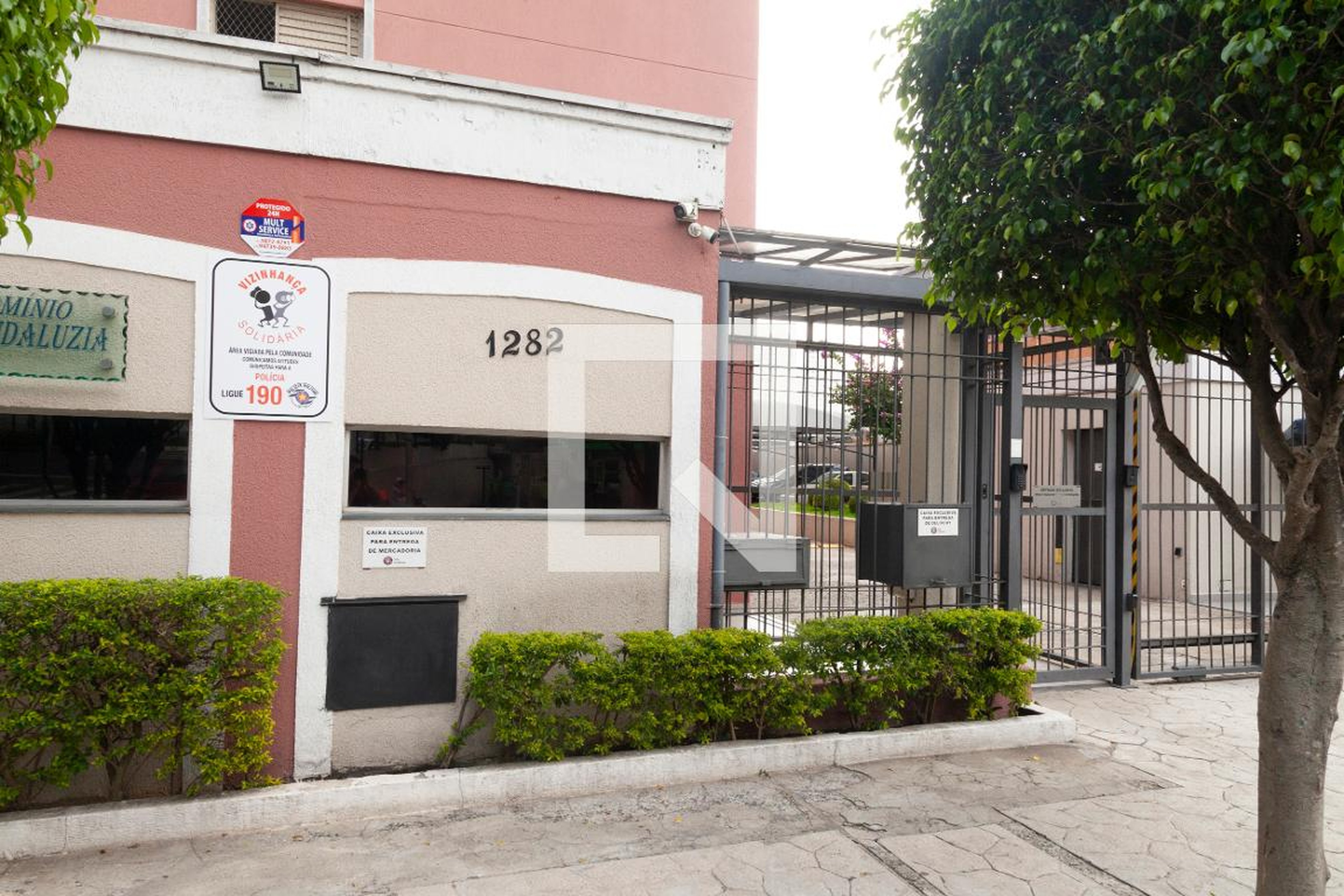 Fachada do Prédio Condomínio Villa Andaluzia