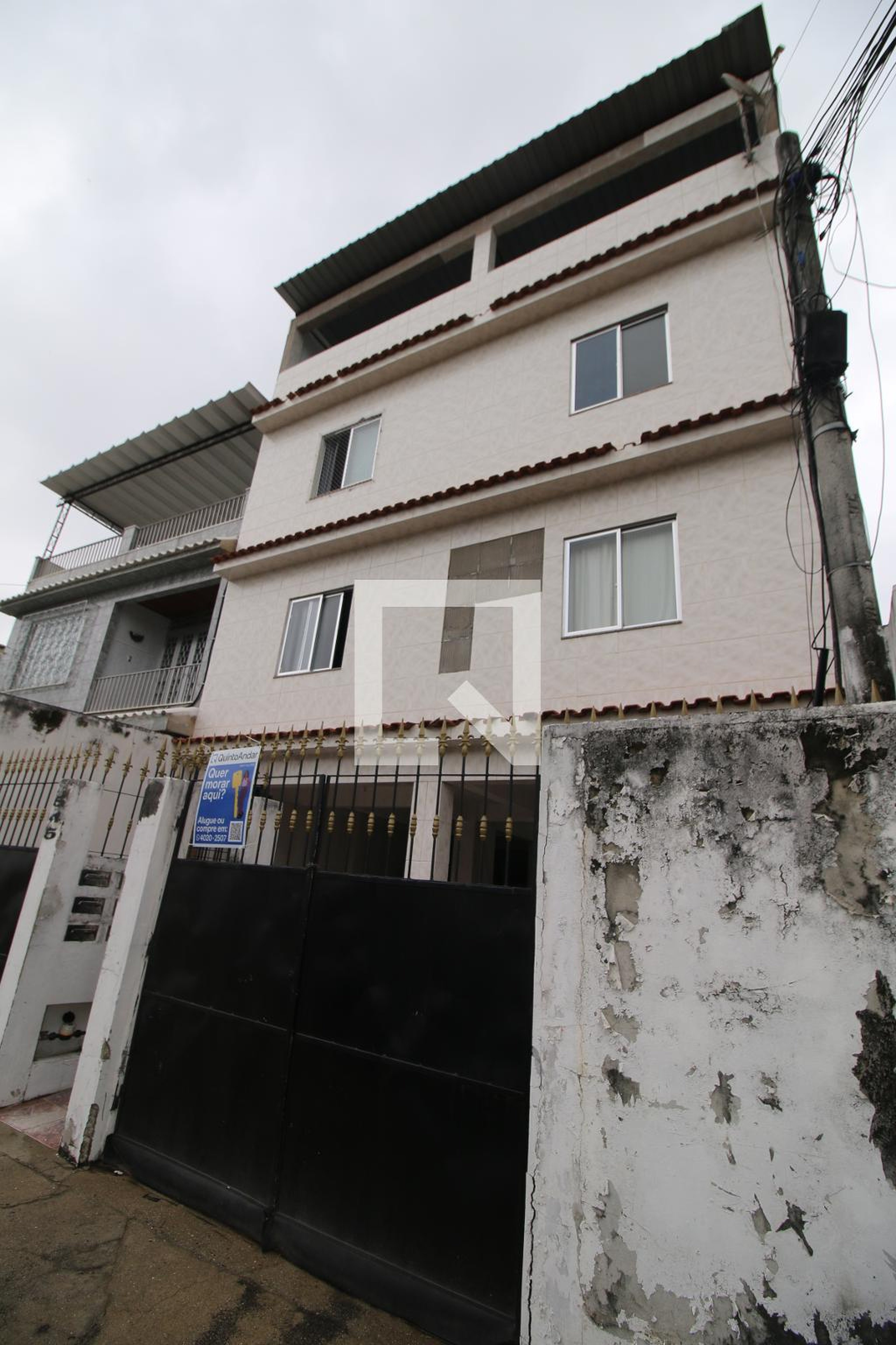 Fachada Condomínio em Rua Irapuá, 545