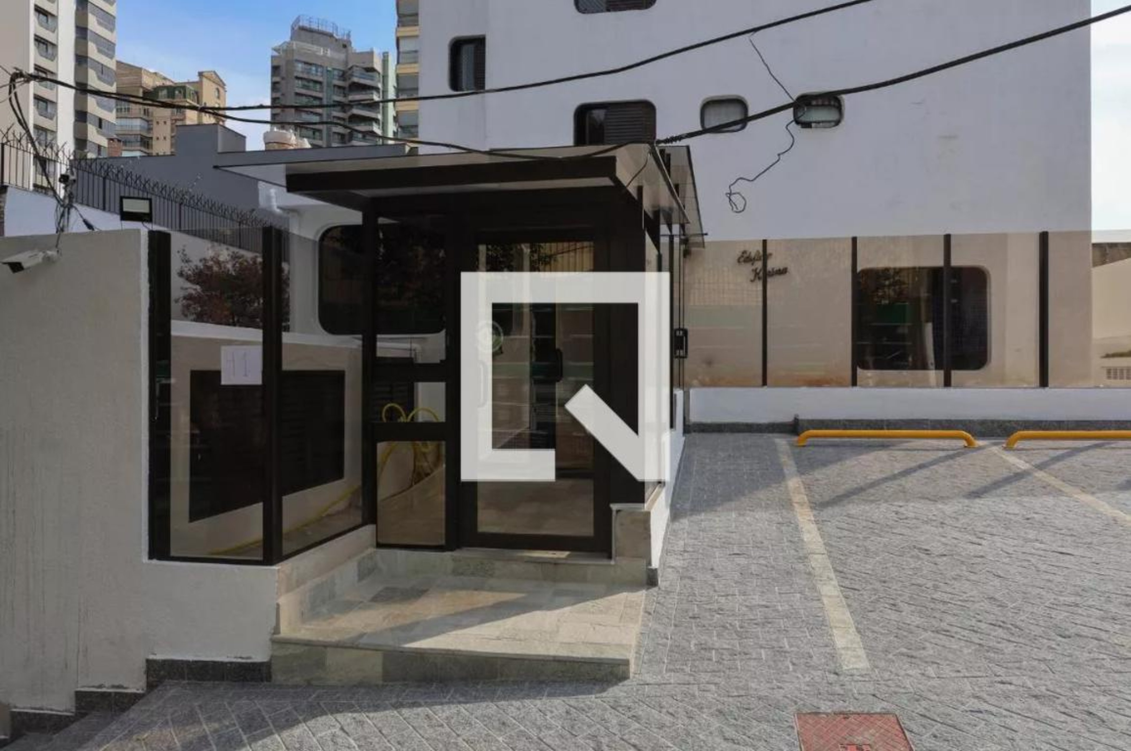 Fachada Condomínio Karina