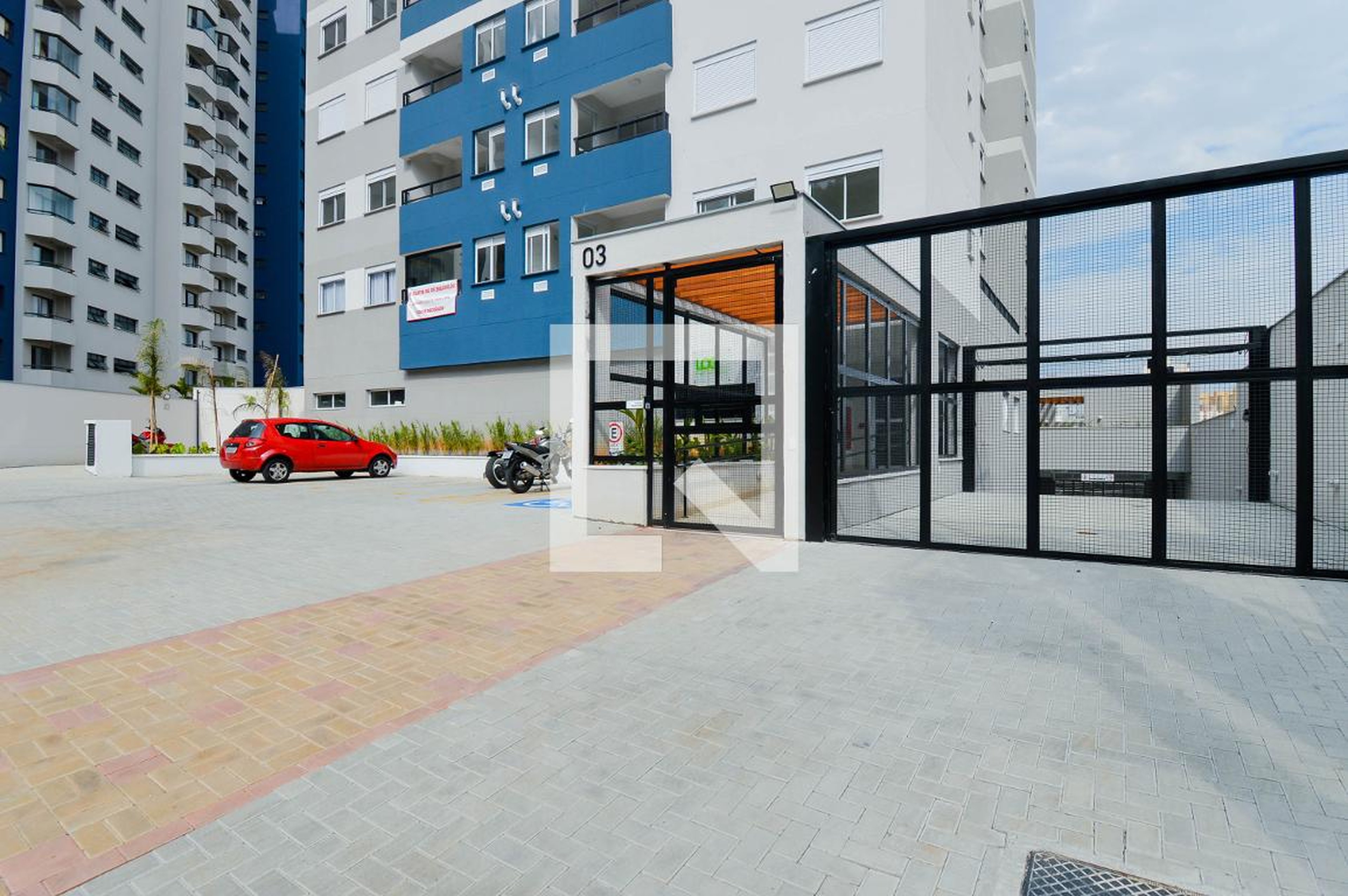 Entrada Social - Loghouse Lago dos Patos