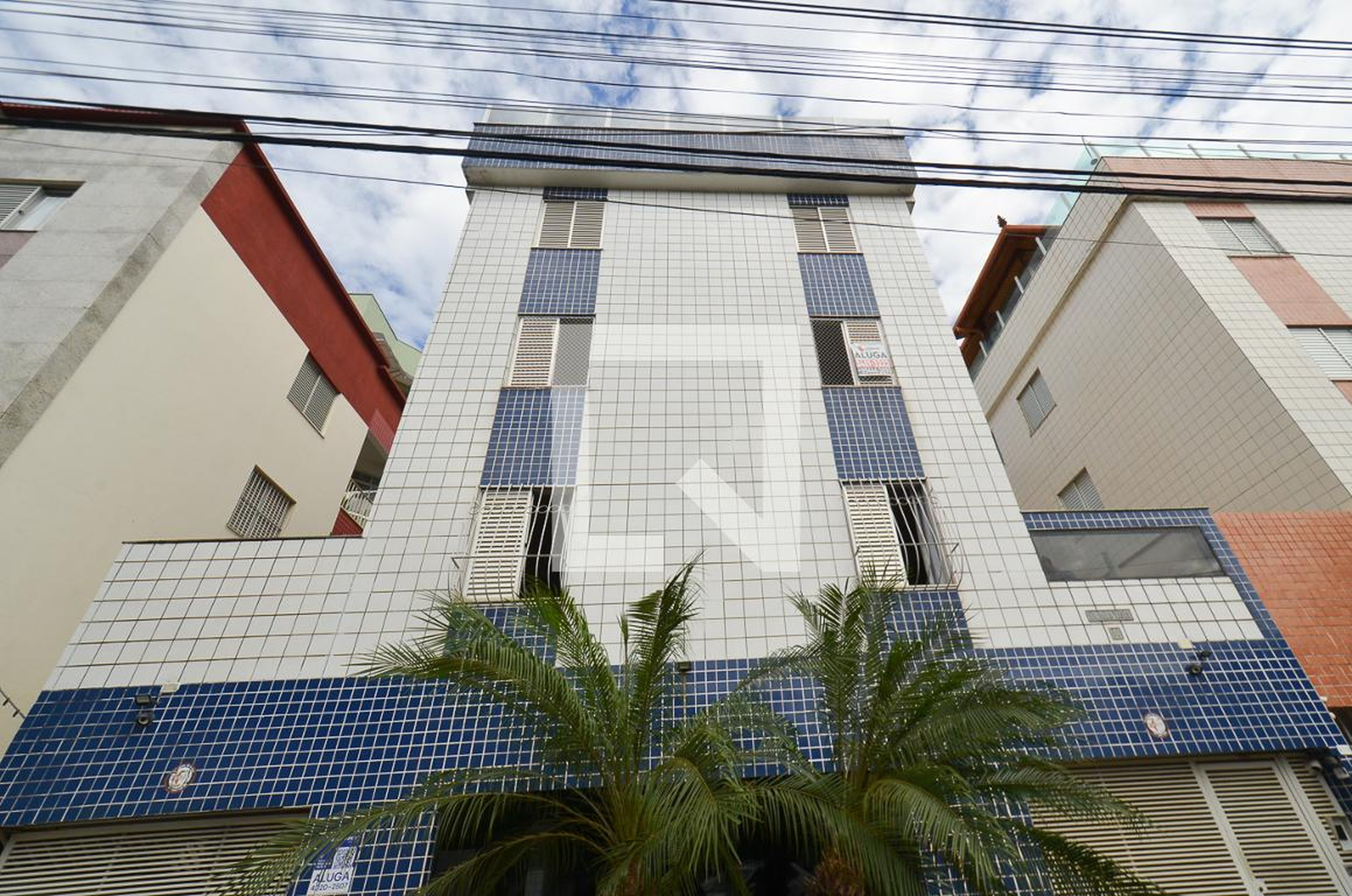 Fachada Condomínio em Rua João Chagas, 86