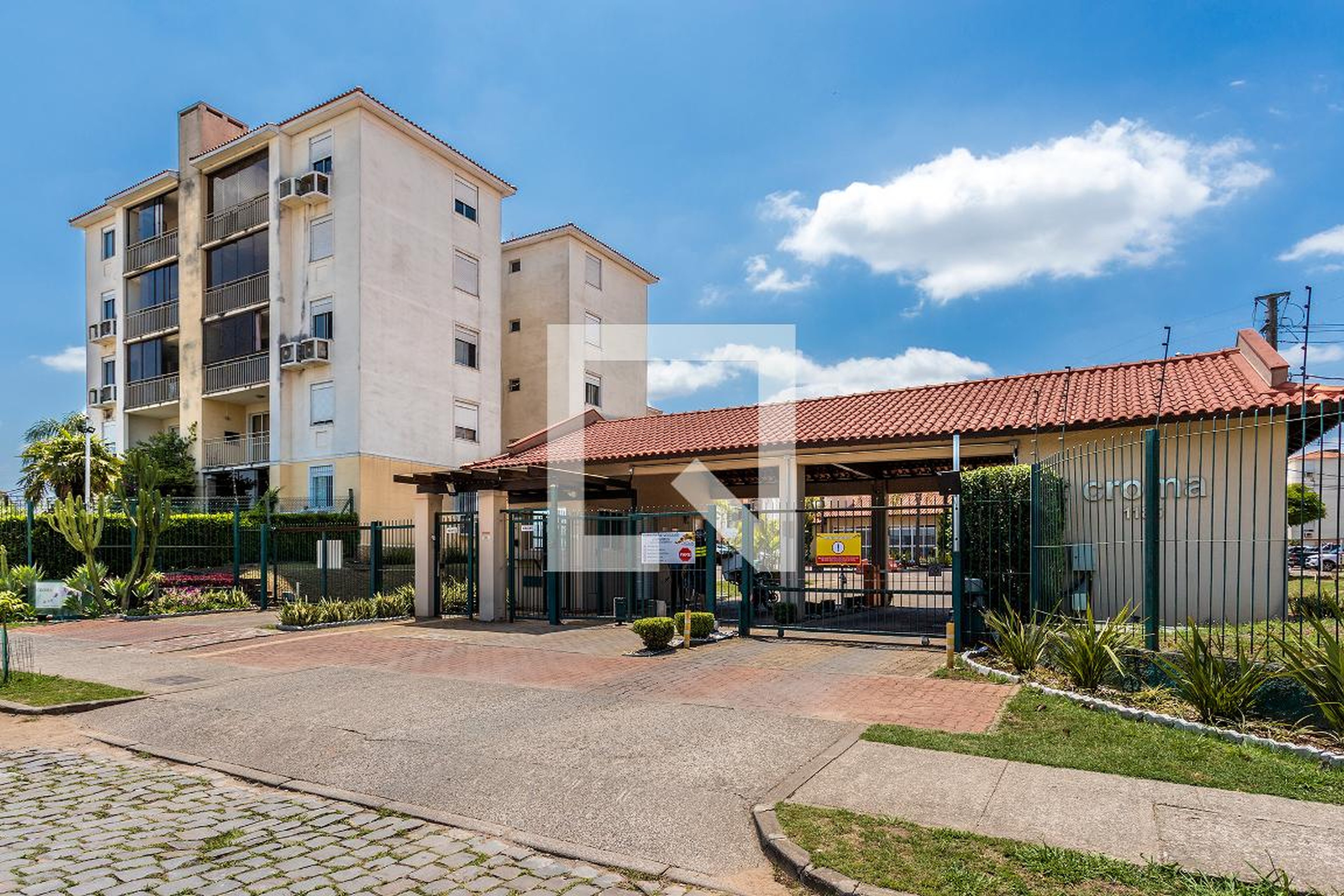 Fachada Condomínio em Avenida José Aloísio Filho, 1195