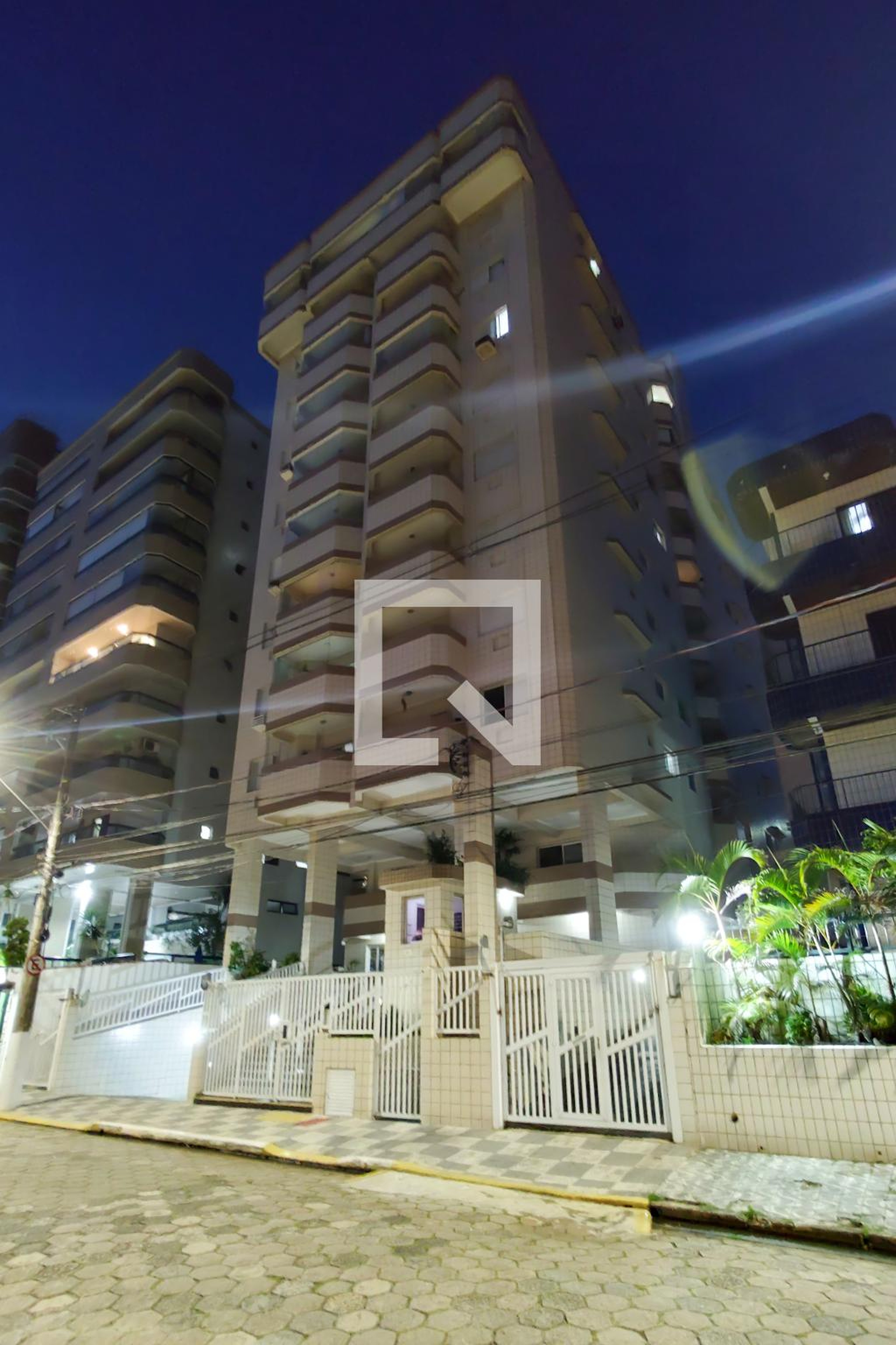 Fachada do Prédio Condomínio Leon