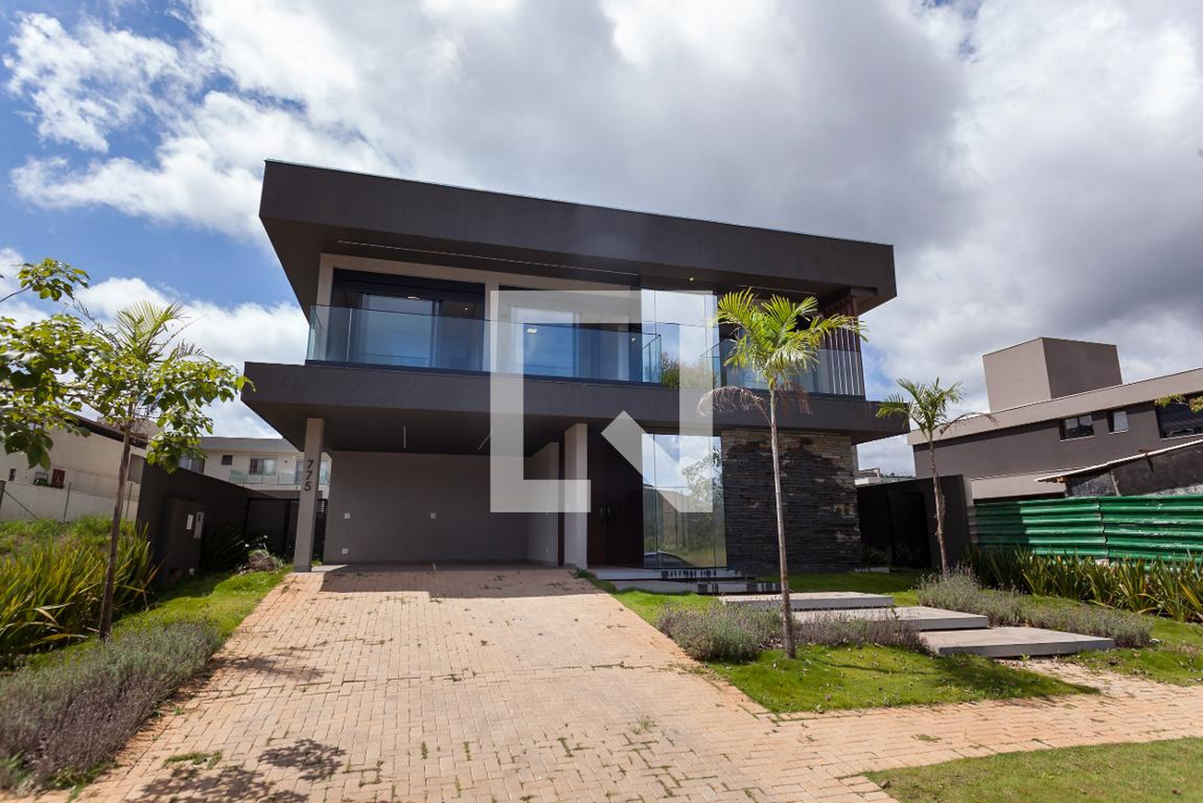 Fachada Condomínio em Rua Amazonas, 775