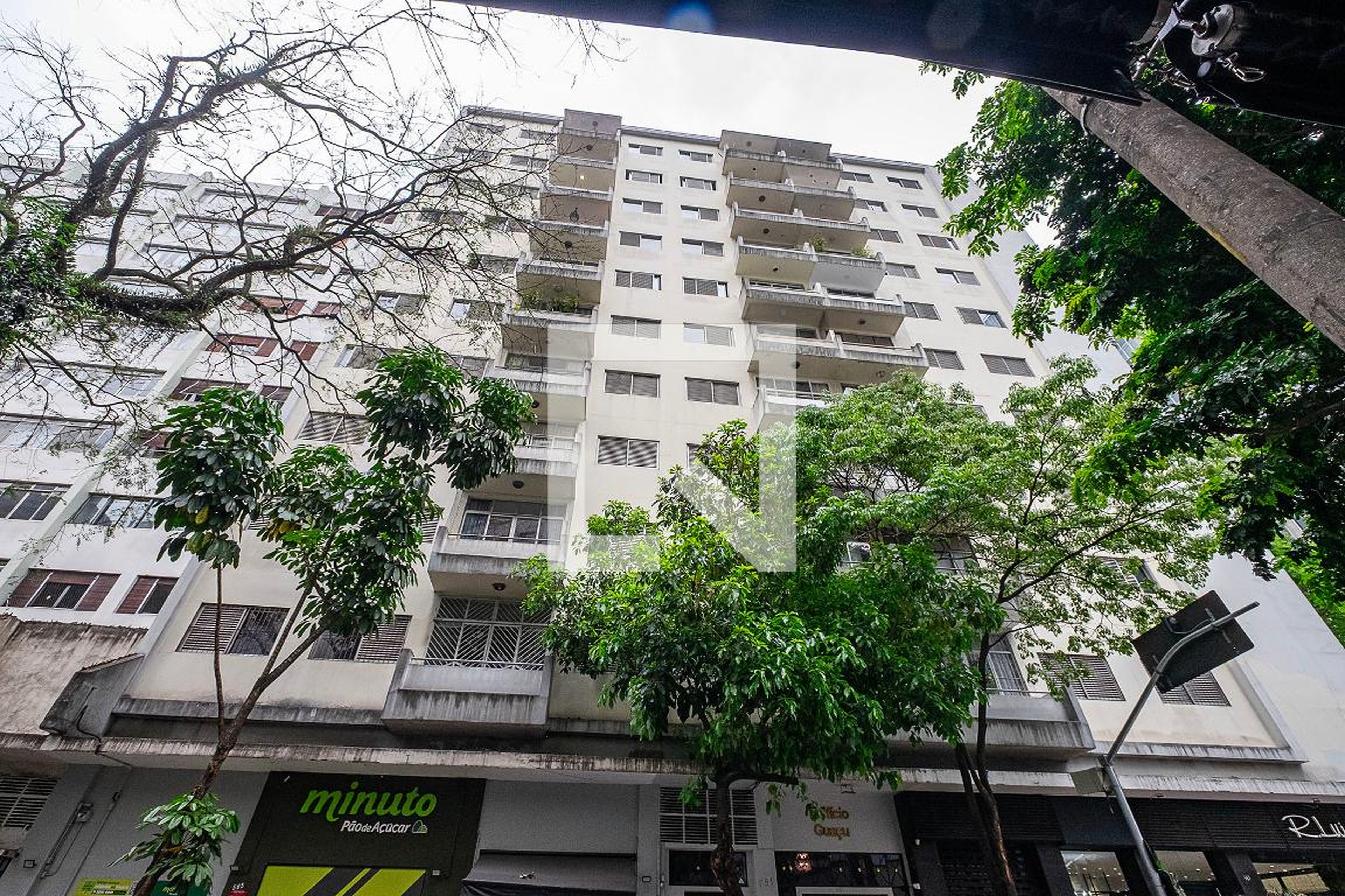 Fachada Condomínio em Alameda Santos, 582