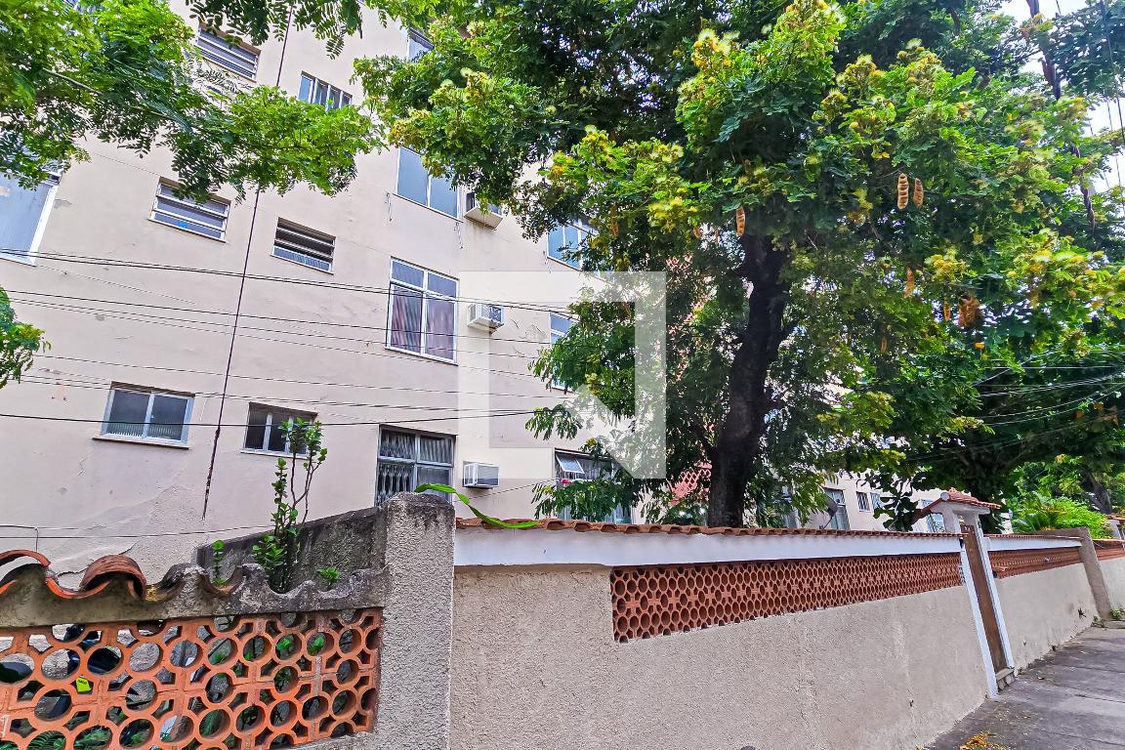 Fachada do Prédio Condomínio em Rua Chapadinha, 16