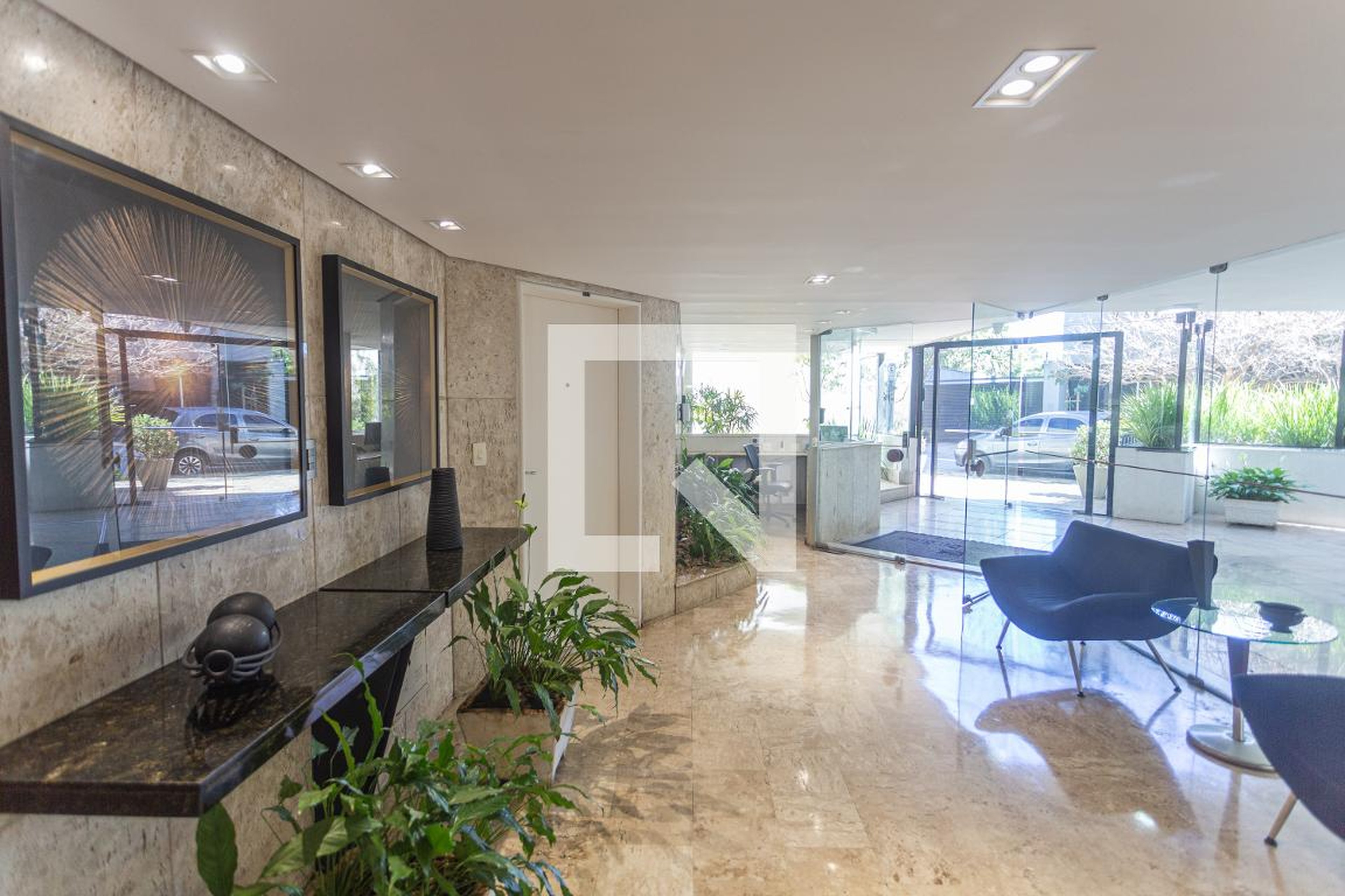 Hall de Entrada - Edifício Village Du Sion