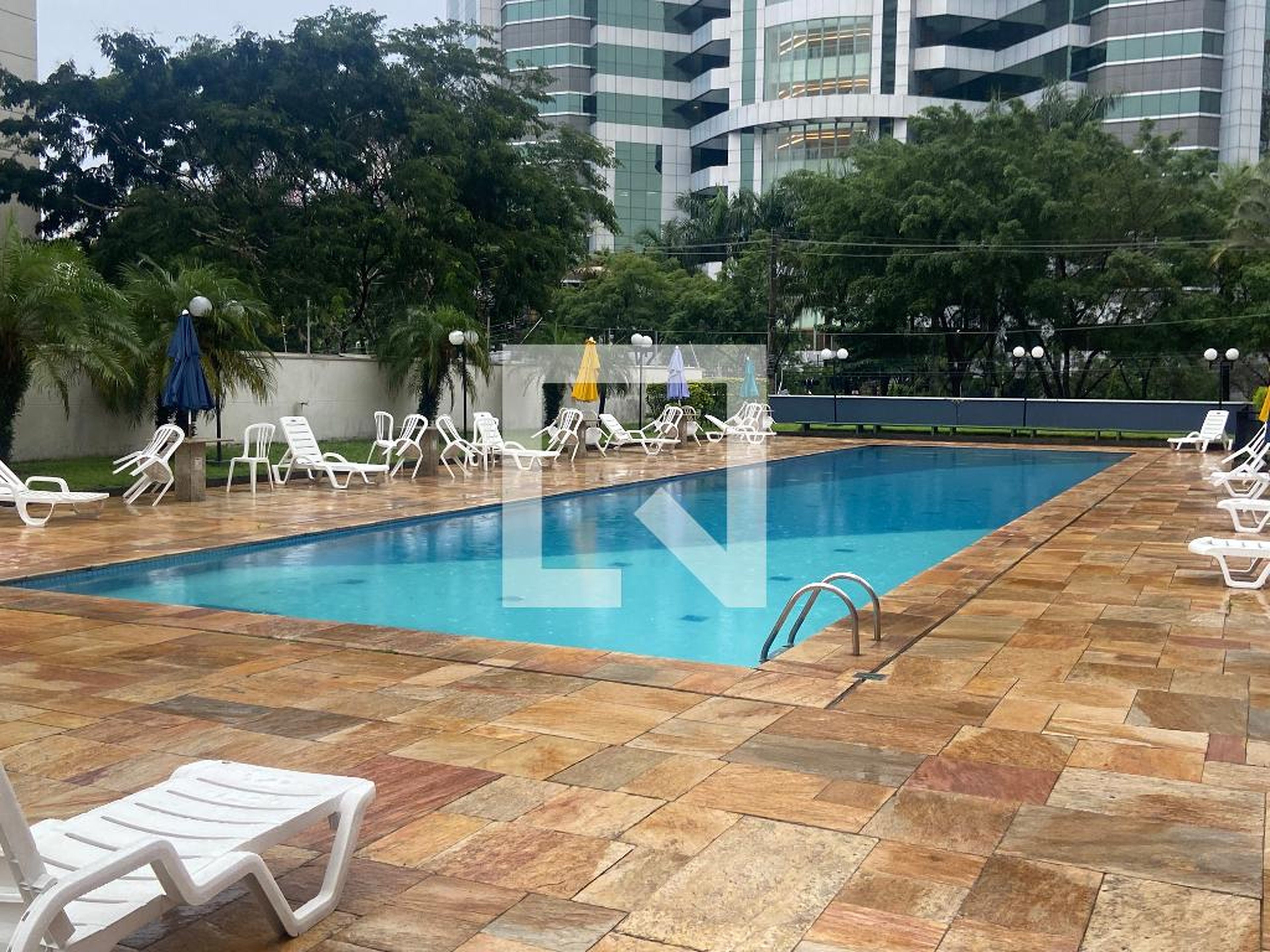 Piscina - Cotes Du Rhone