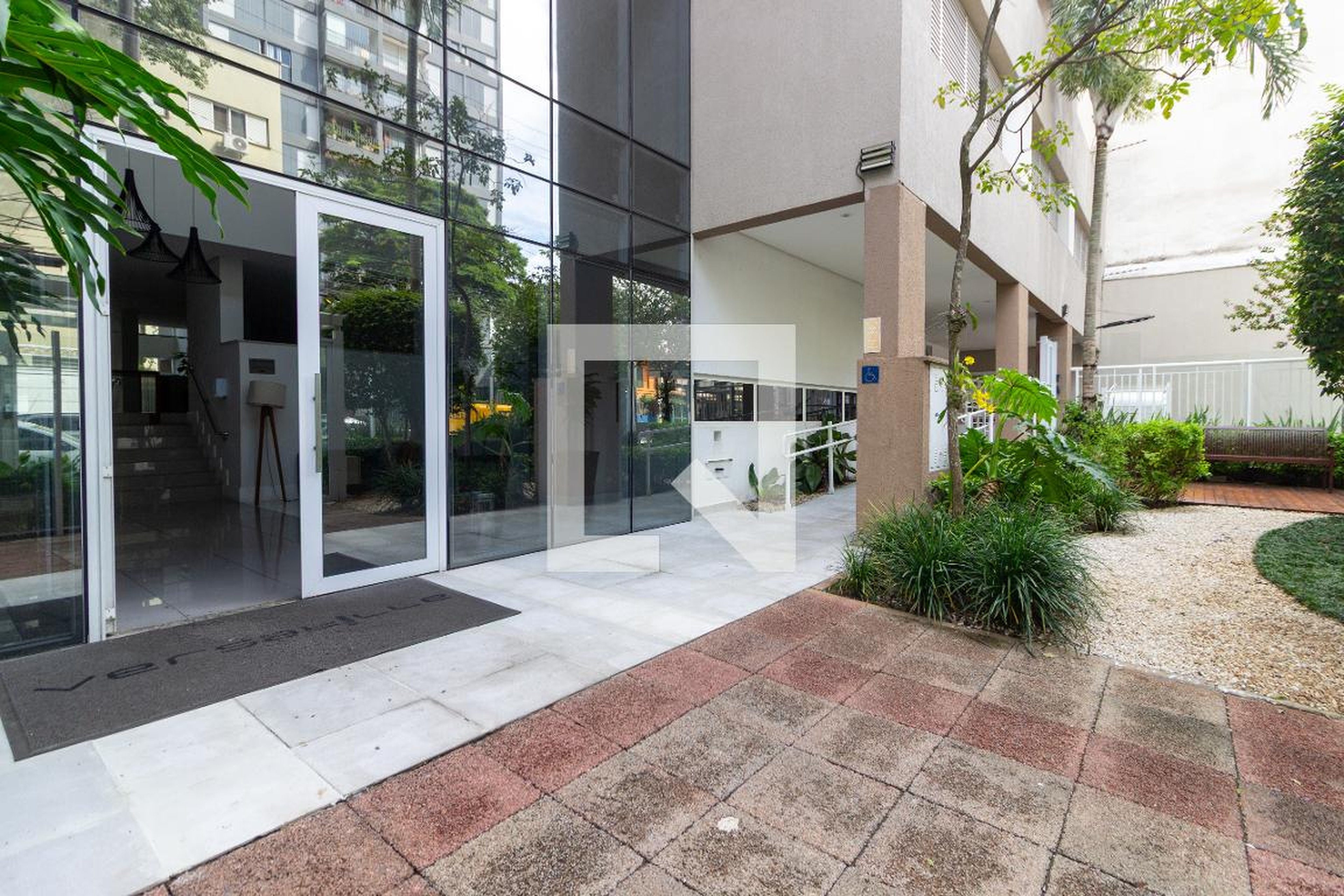 Entrada - Versatille Pinheiros