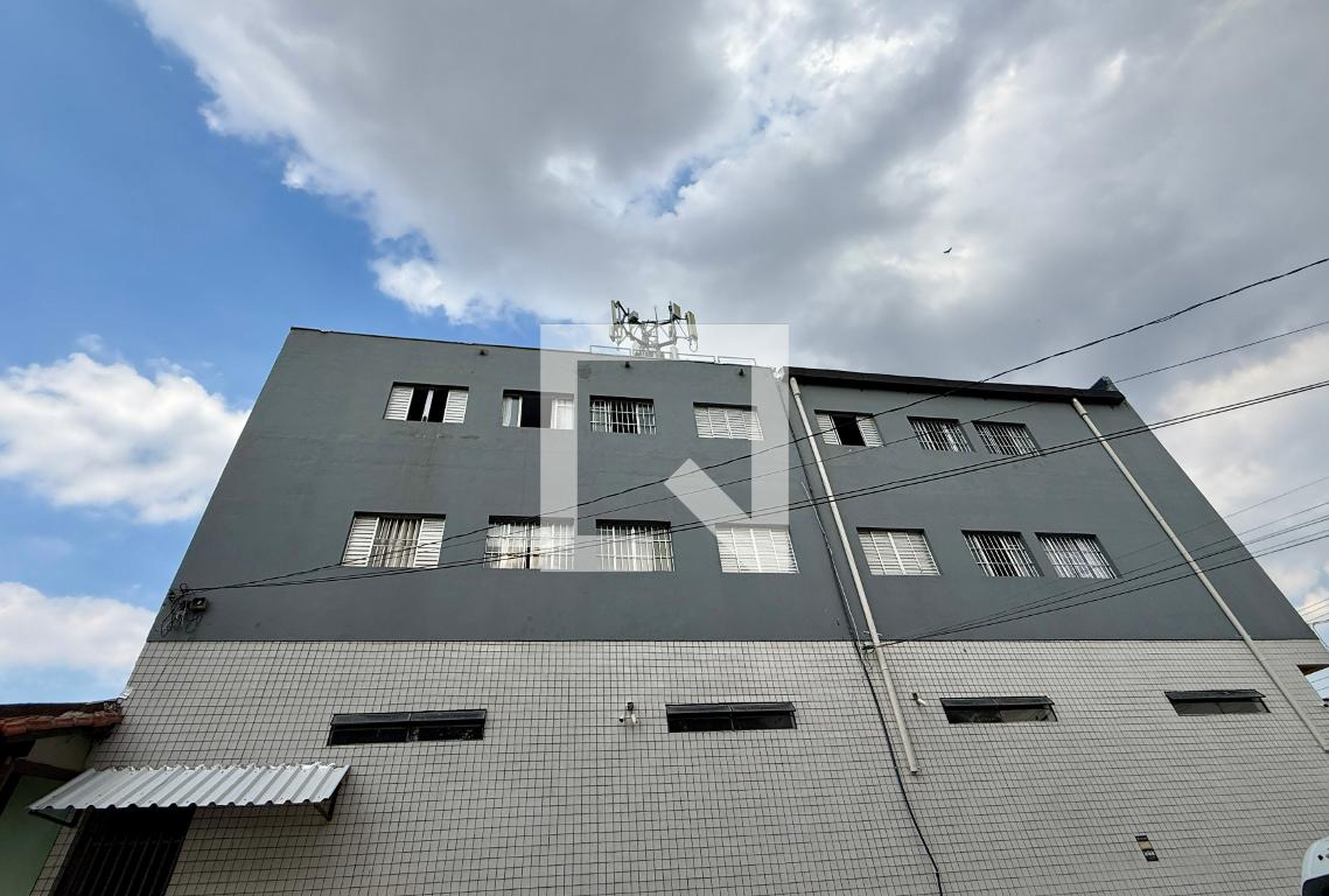 Fachada Condomínio Particular