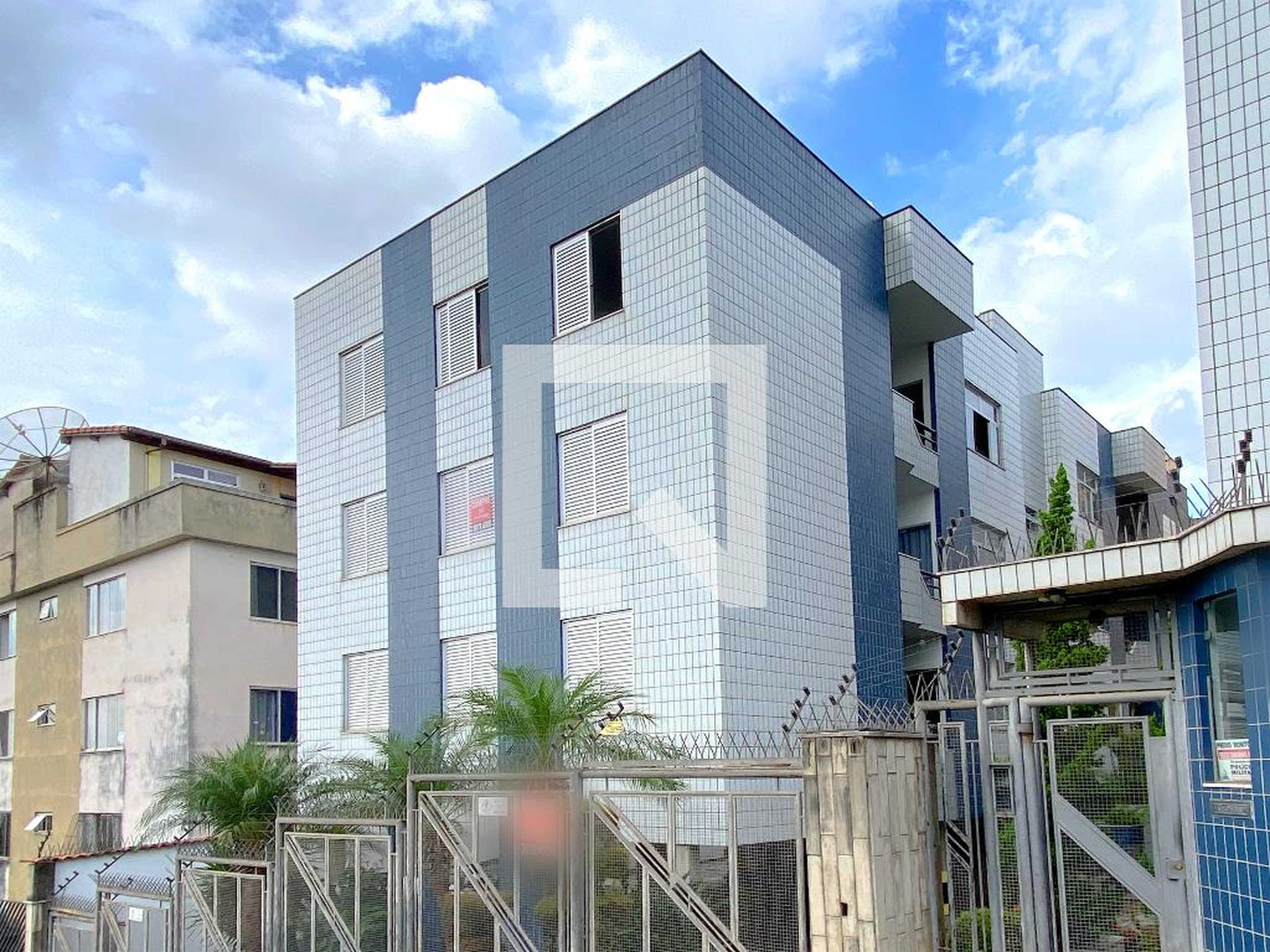 Fachada Condomínio Monte Verde