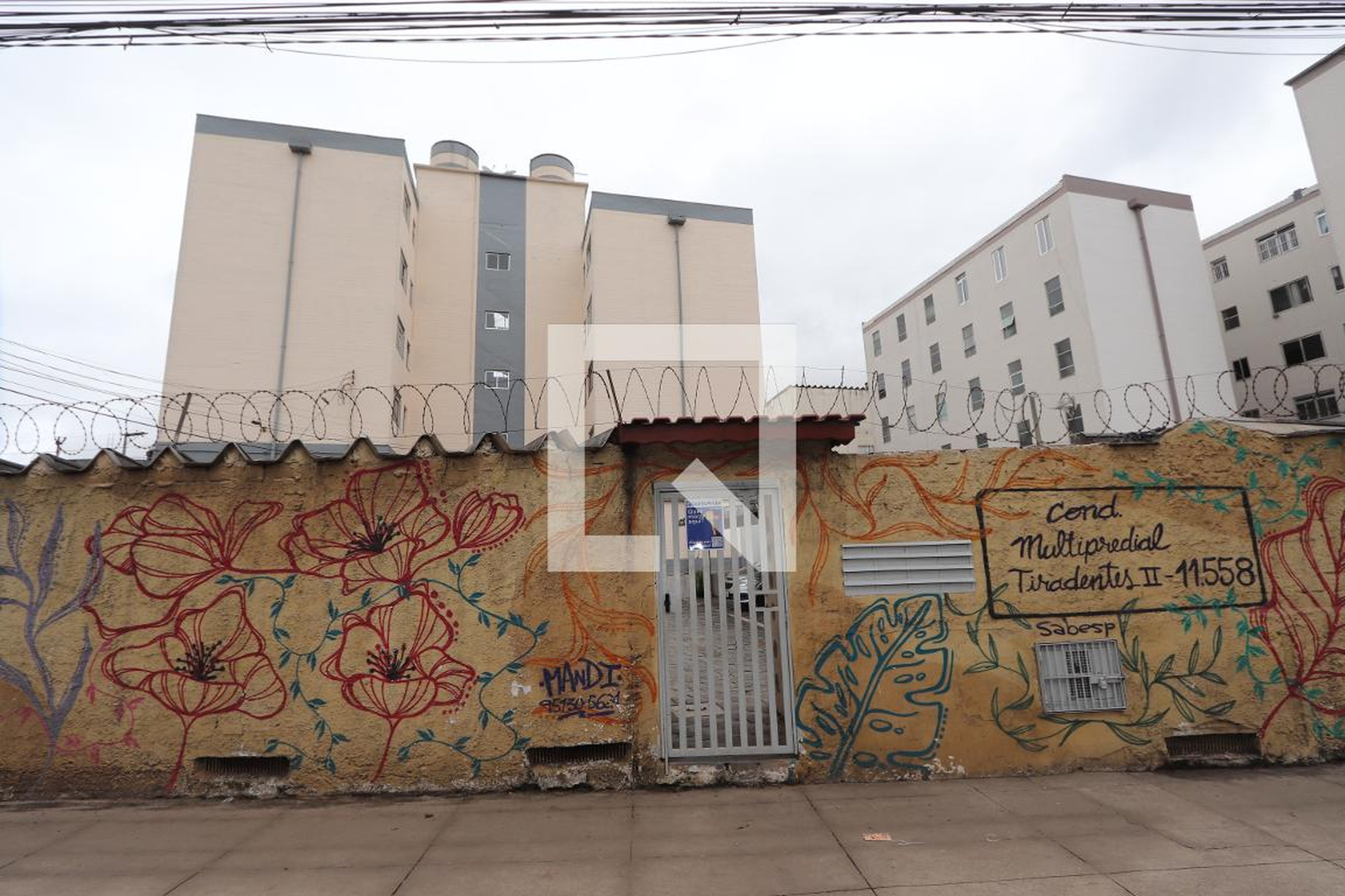 Fachada Condomínio Multipredial Tiradentes