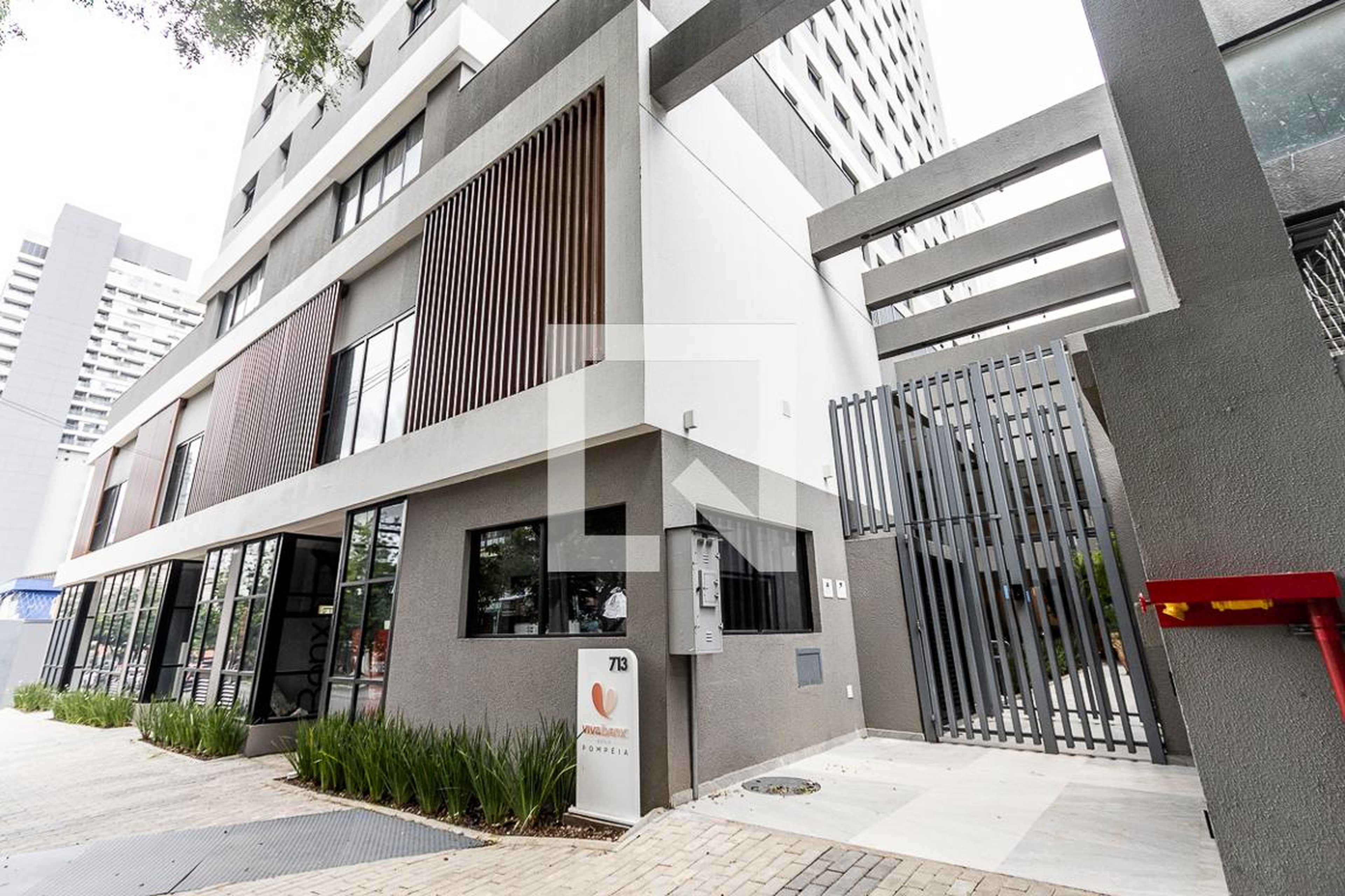 Fachada do Condomínio Condomínio Viva Benx Pompeia