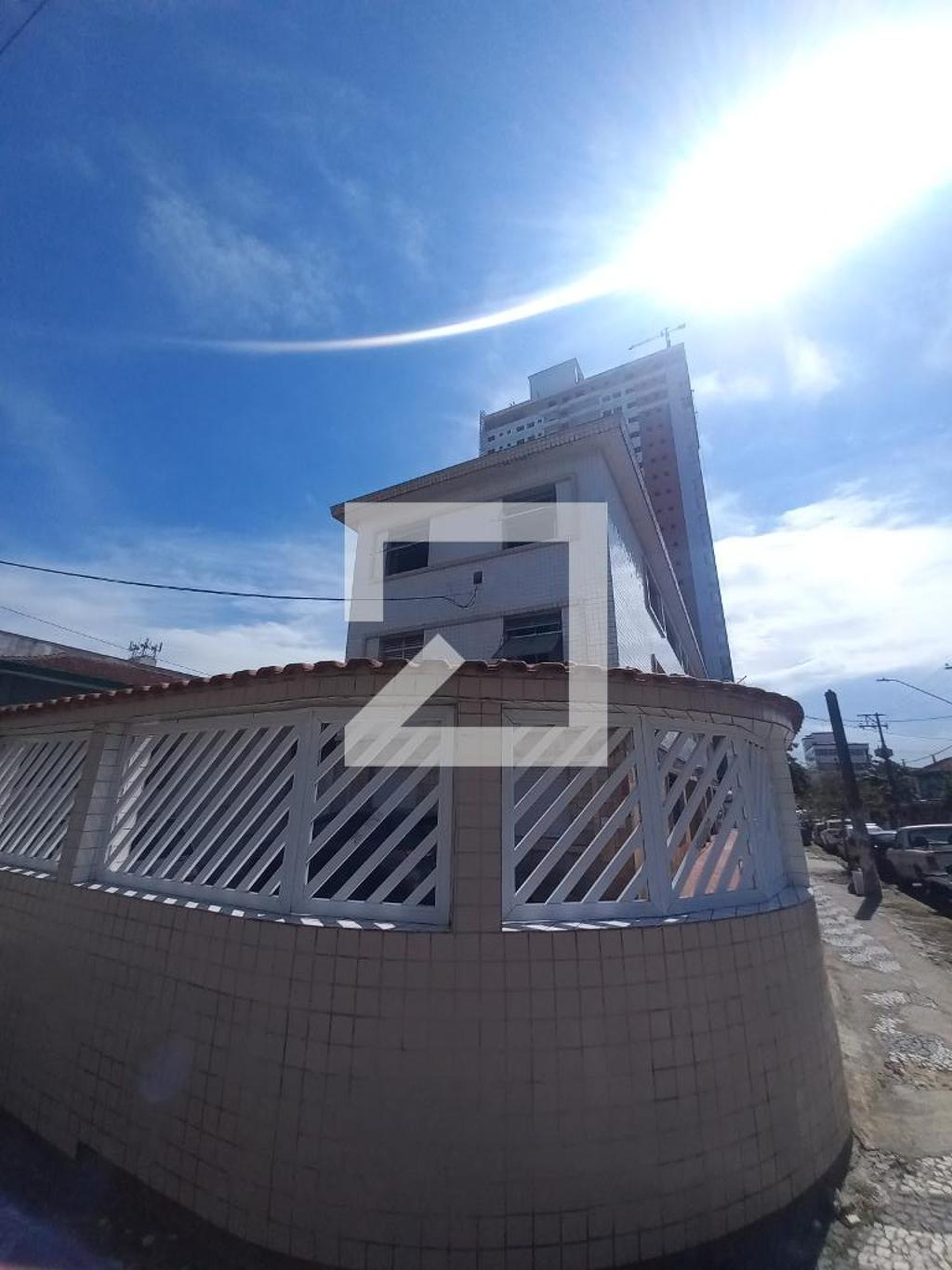 Fachada do Prédio Condomínio Iberia