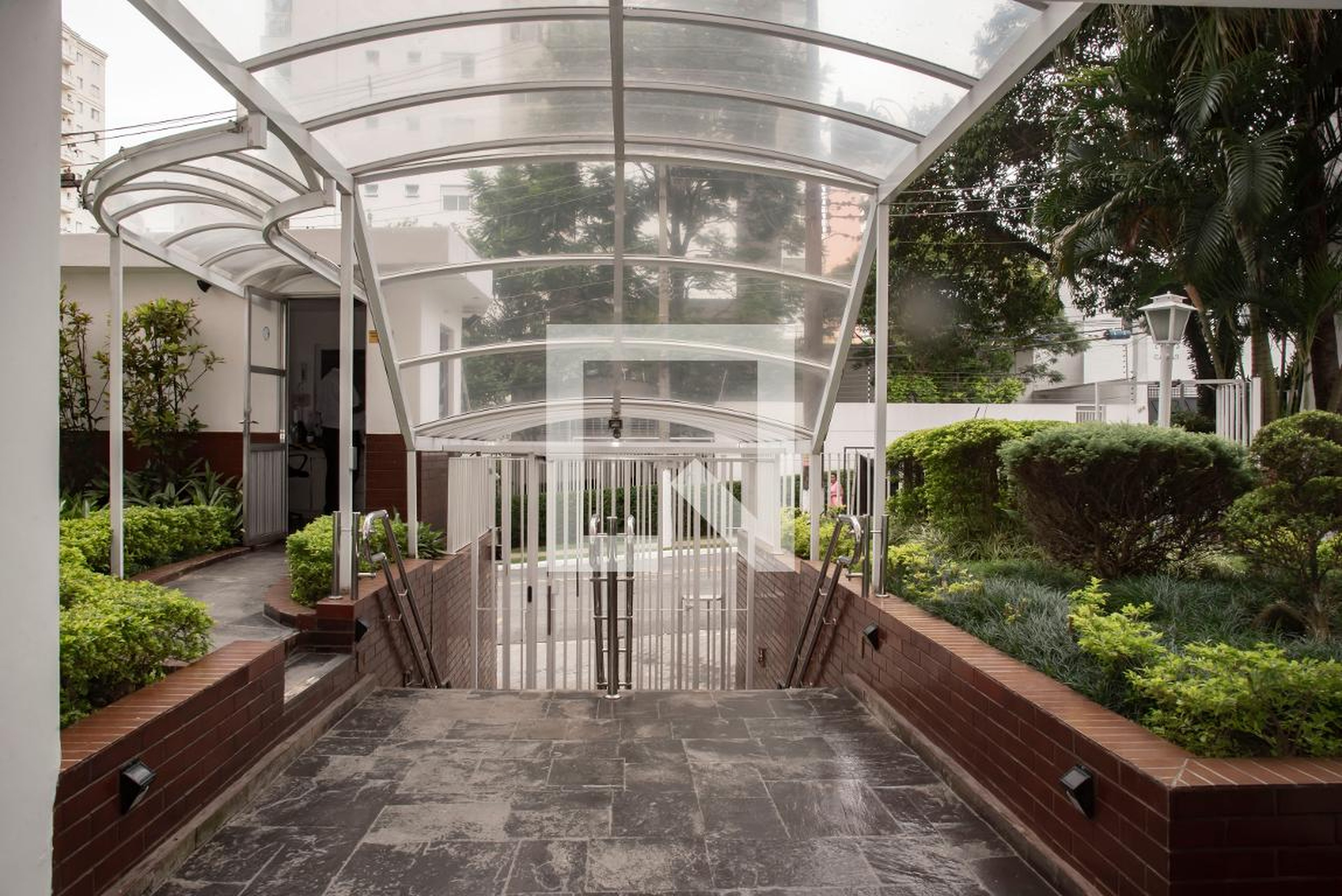 Entrada - Edificio Savanna