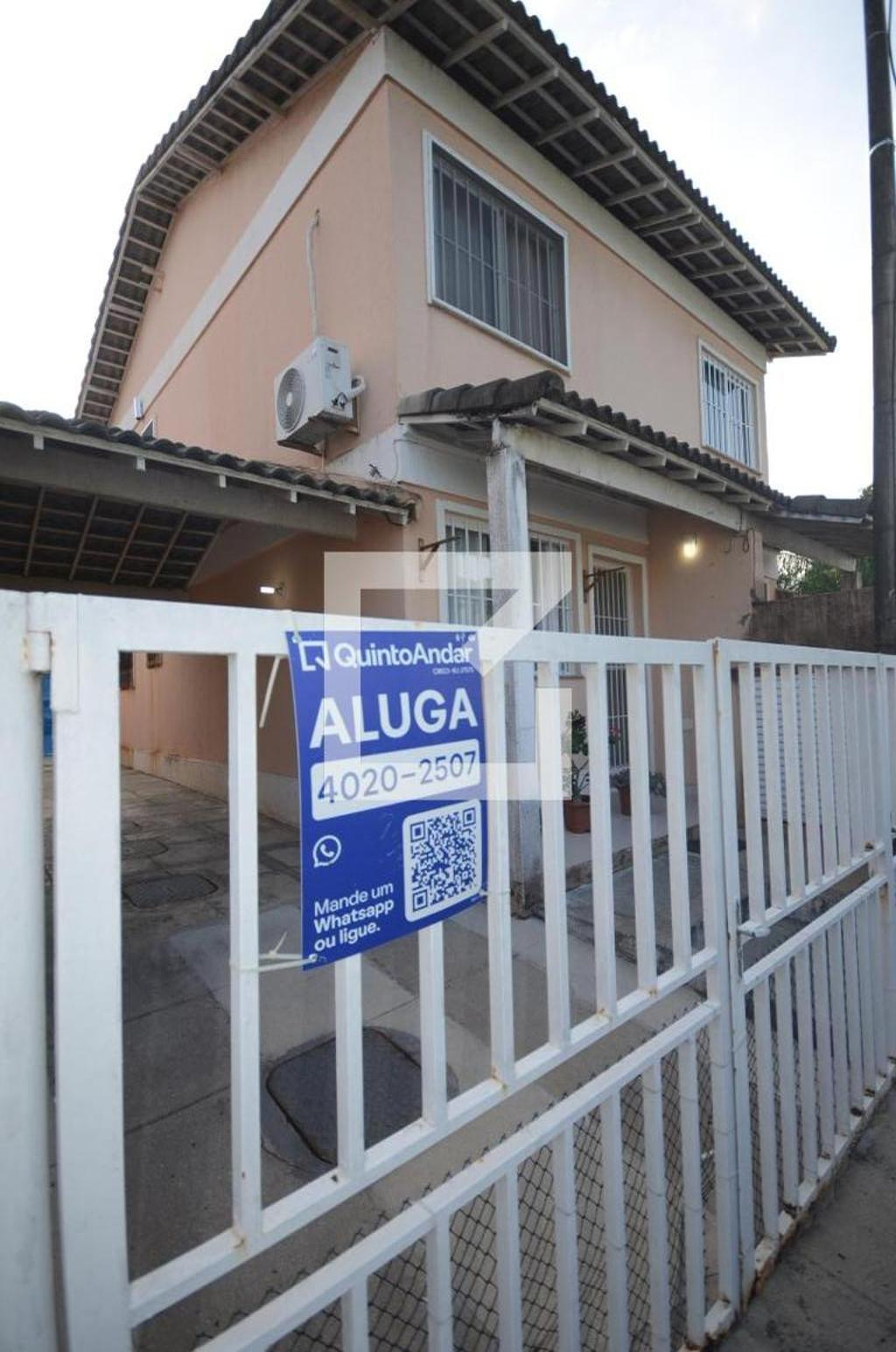 Fachada Condomínio em Rua João Cirílo de Oliveira, 495