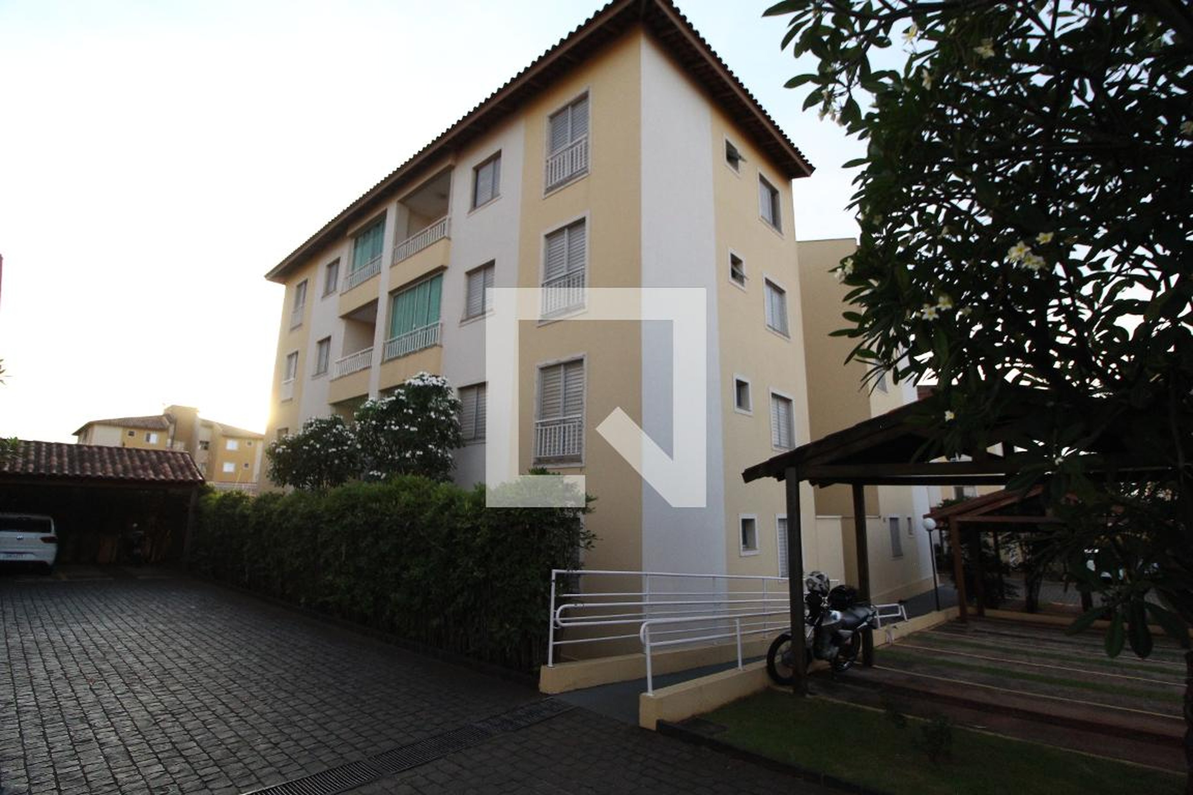 Fachada Condomínio Jaragua I