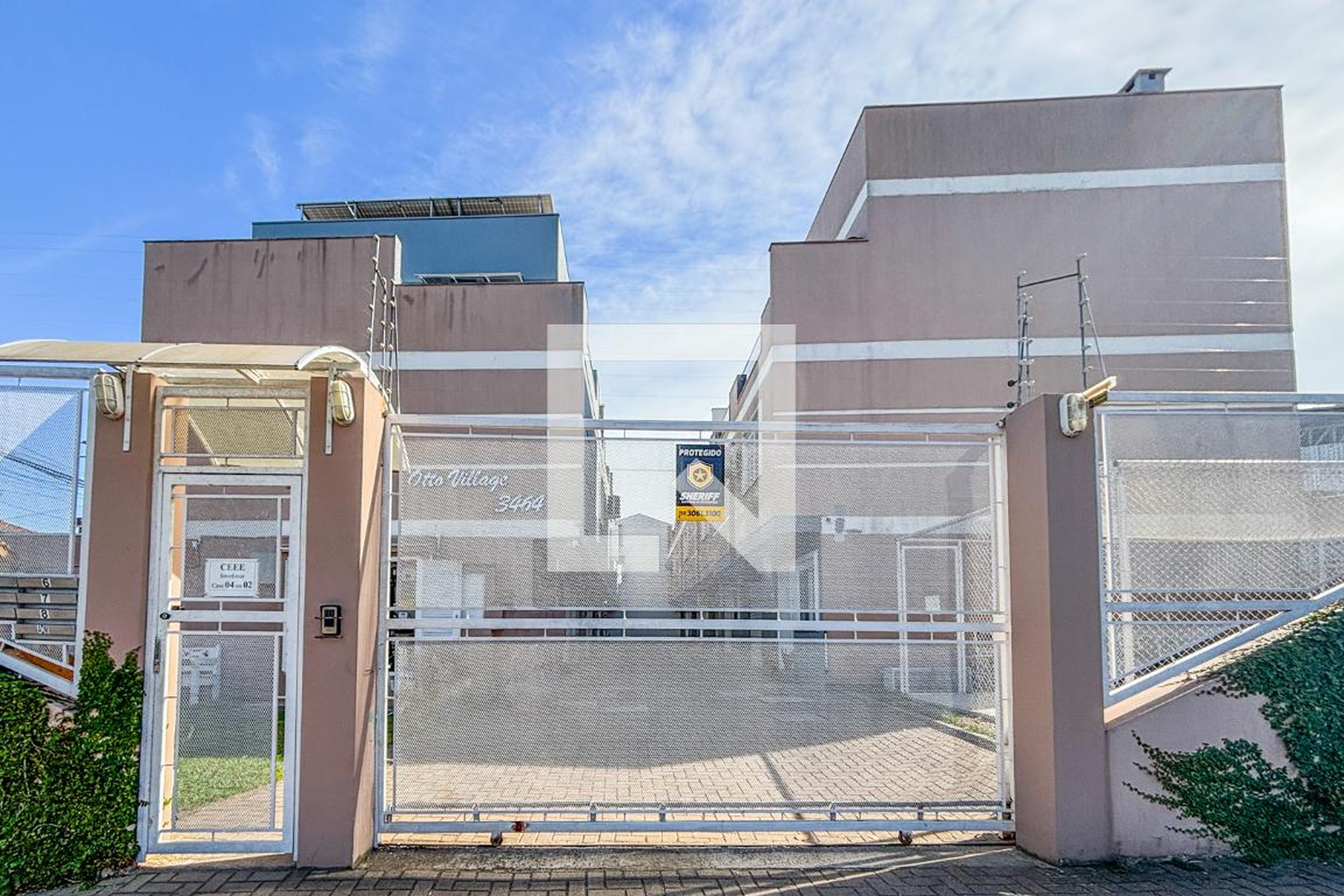 Fachada Condomínio em Avenida Otto Niemeyer, 3464