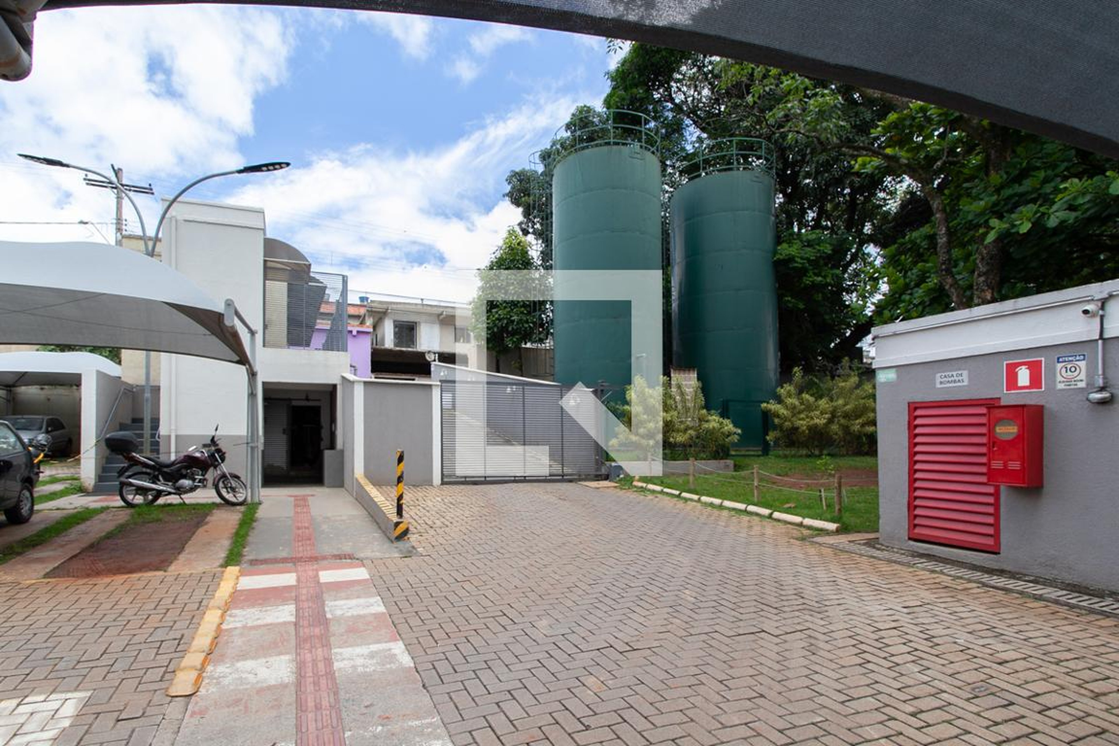 Entrada - Ville Hungria