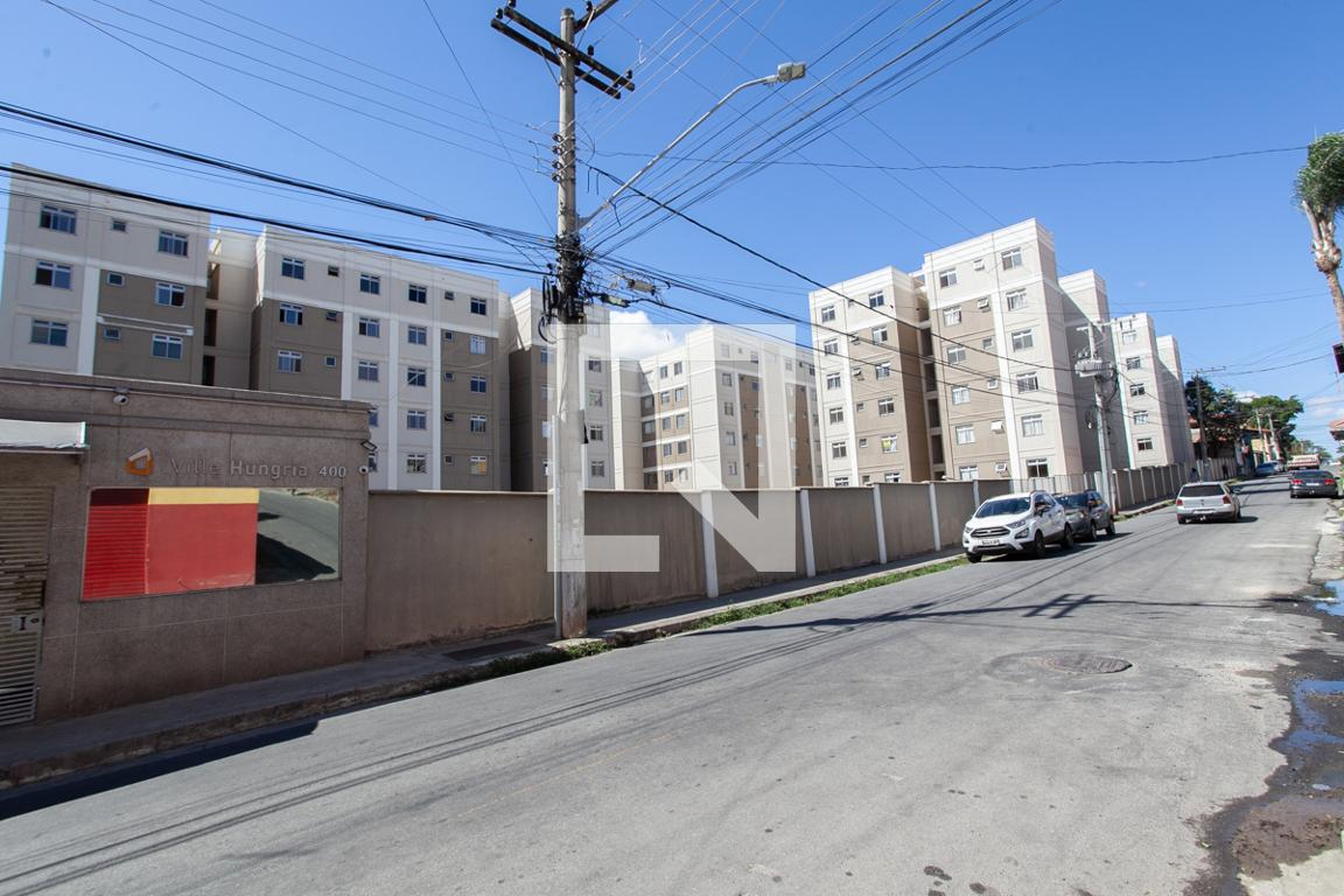 Fachada Condomínio Ville Hungria