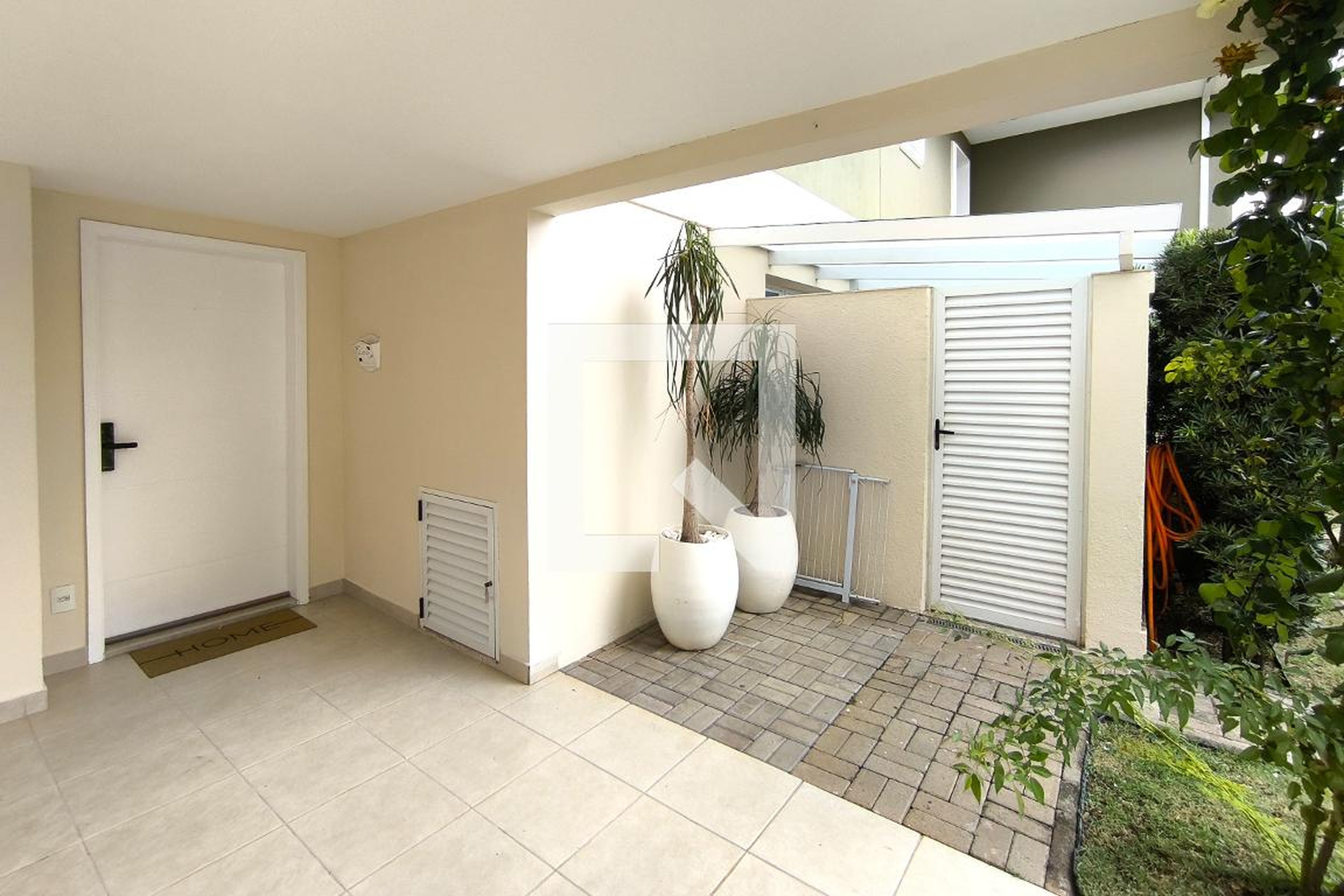 Fachada Condomínio Nature Village II