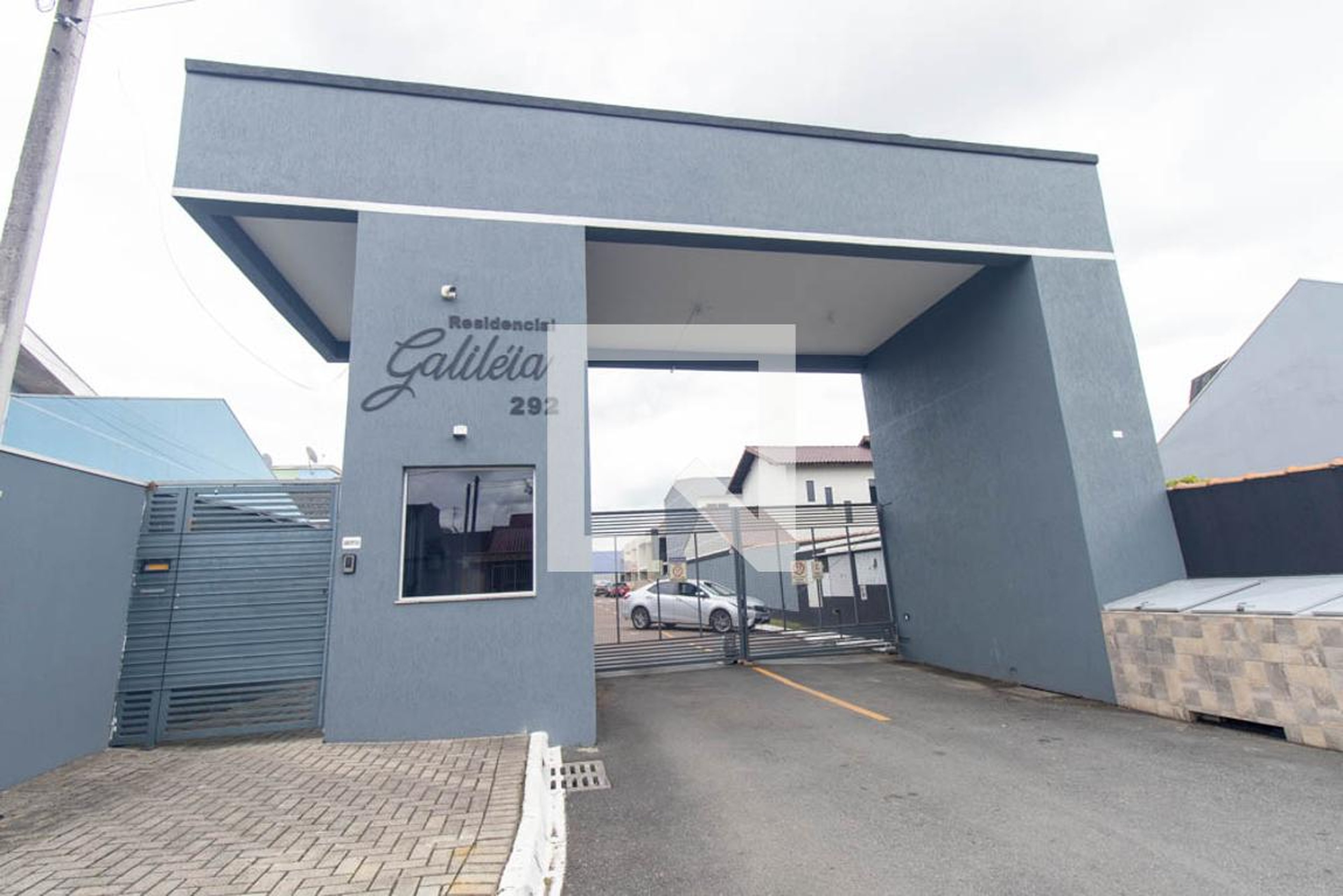 Fachada do Condomínio Condomínio em Rua Melchíades de Bastos, 292