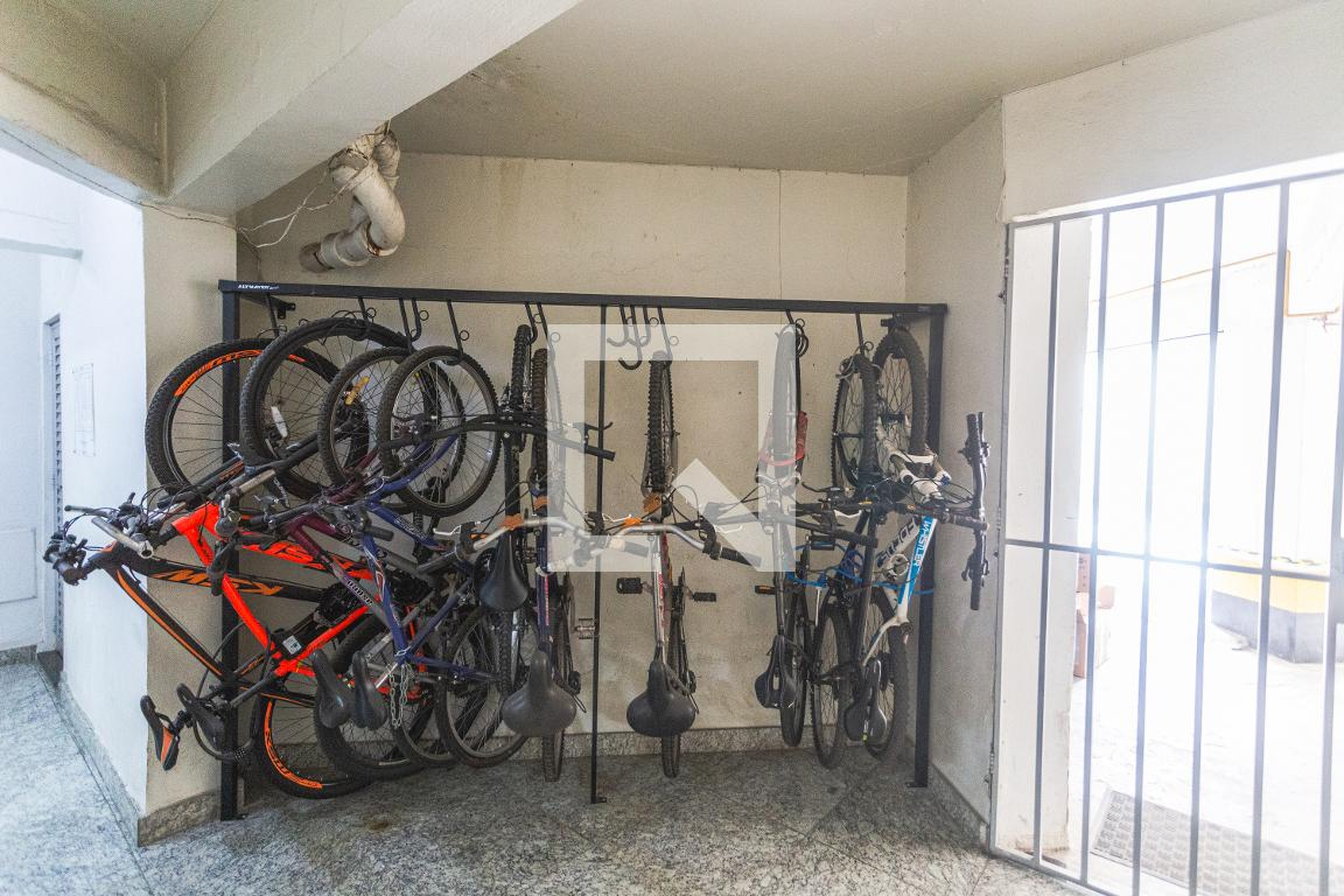 Bicicletário - Edifício Queen Victoria