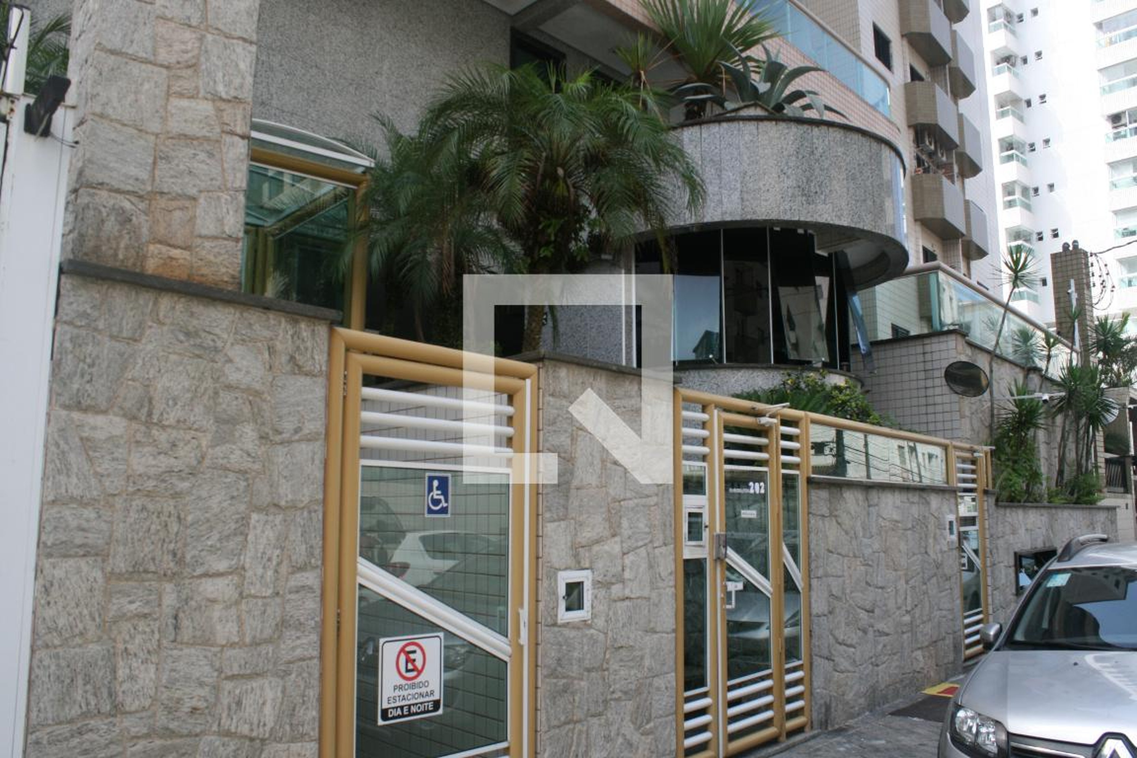 Fachada Condomínio Santo Expedito VI