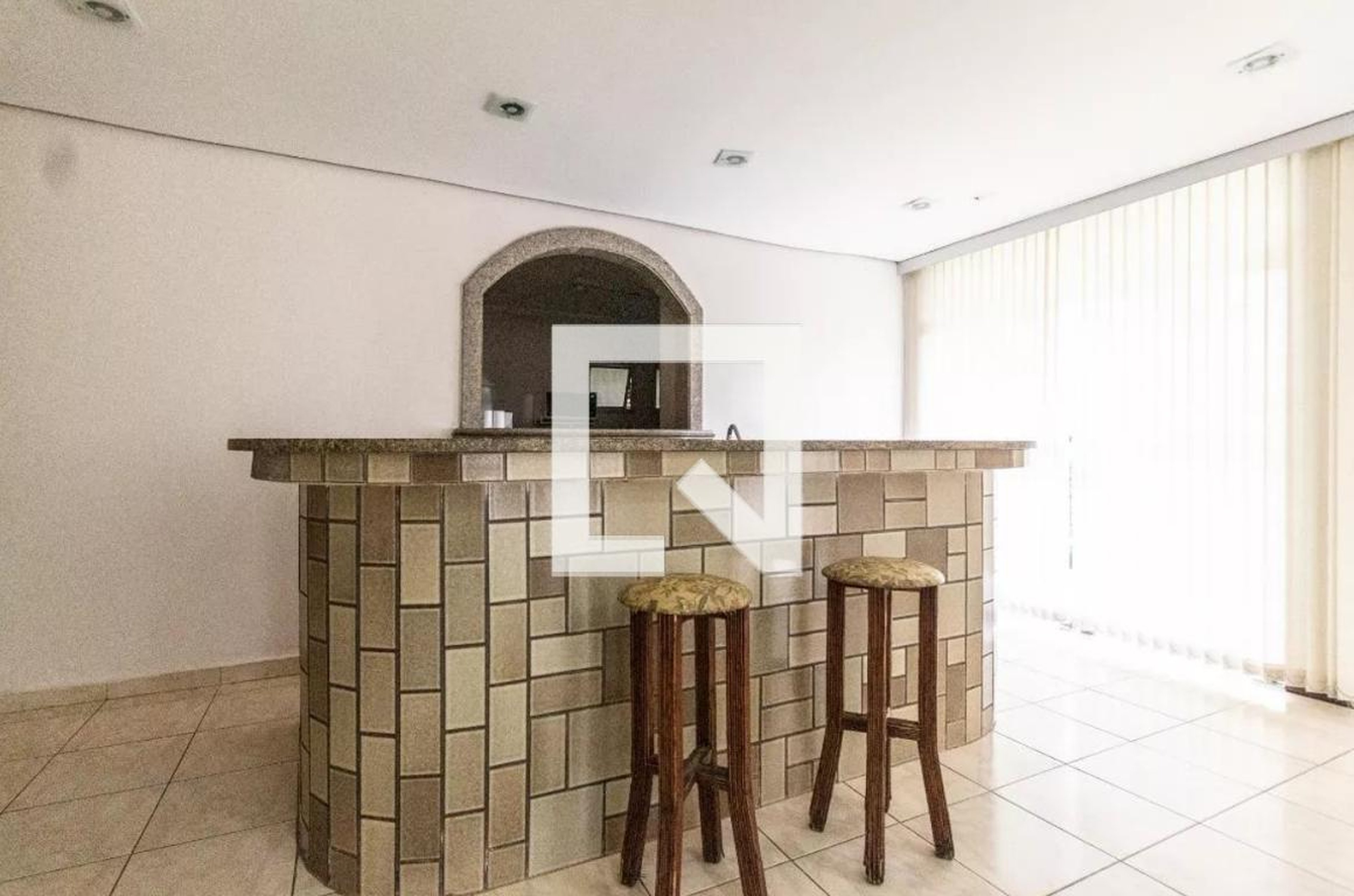 Churrasqueira - Praça das Orquídeas