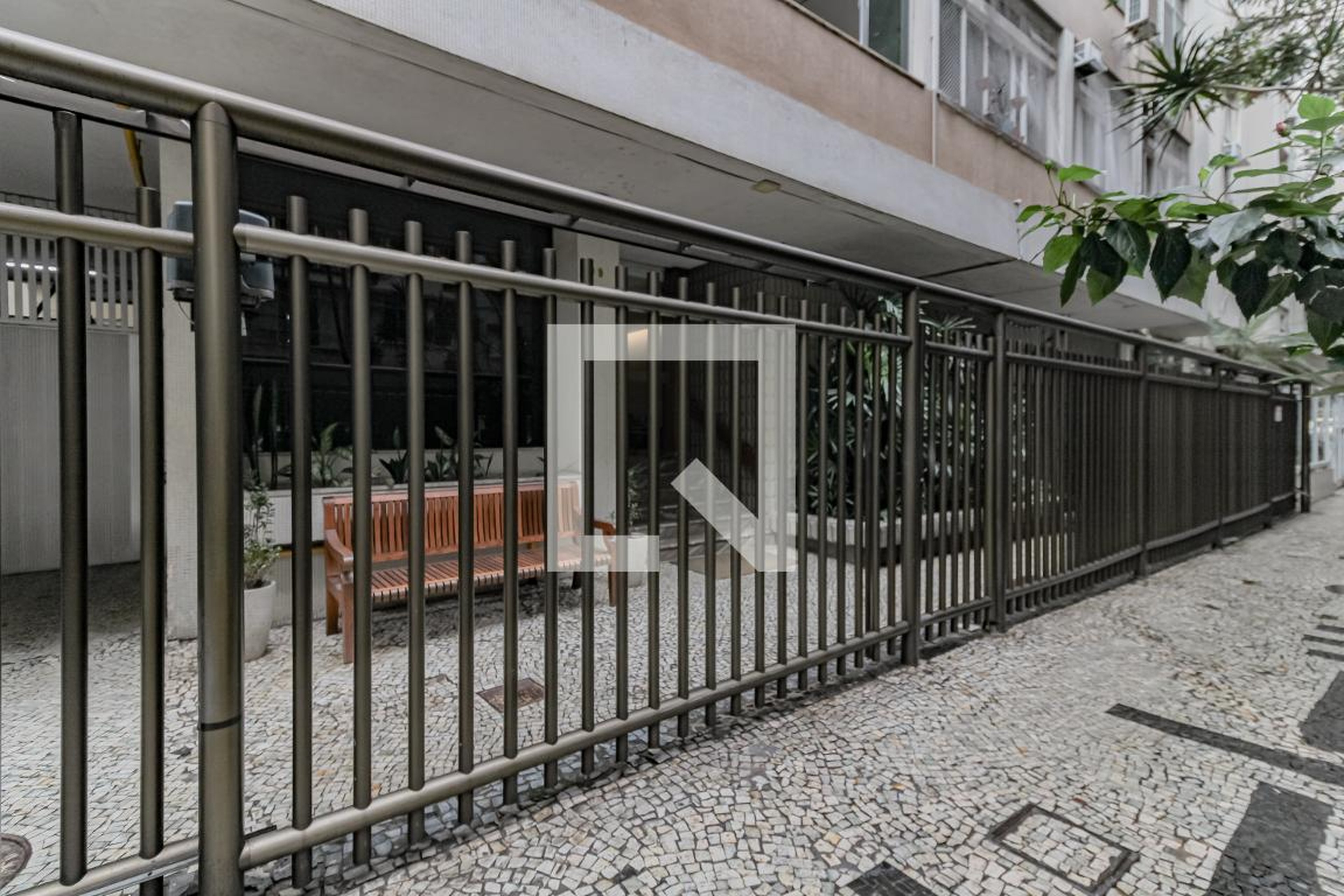 Entrada - Bulhões de Carvalho