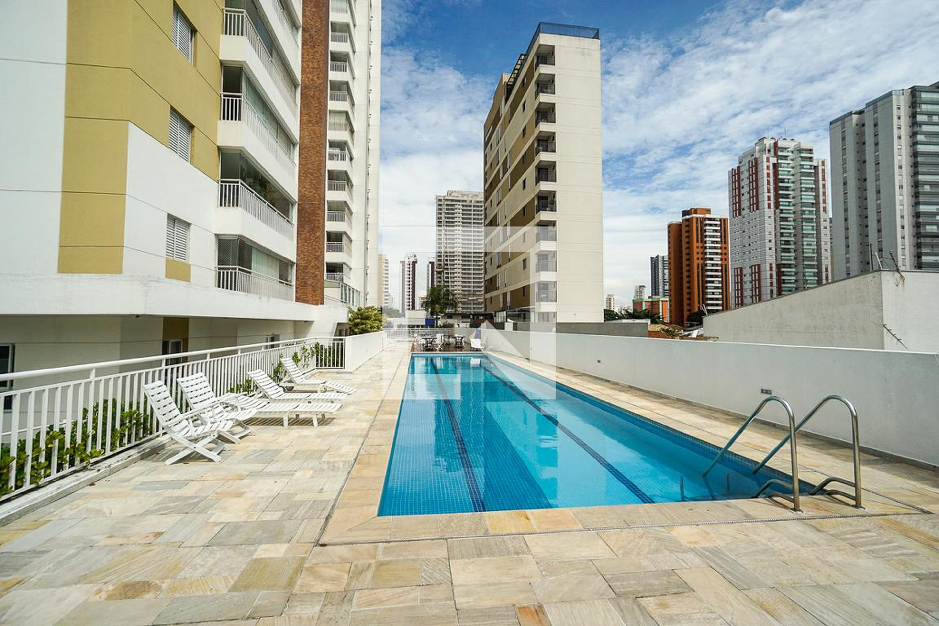 Piscina adulto - Mobile Vida e Lazer