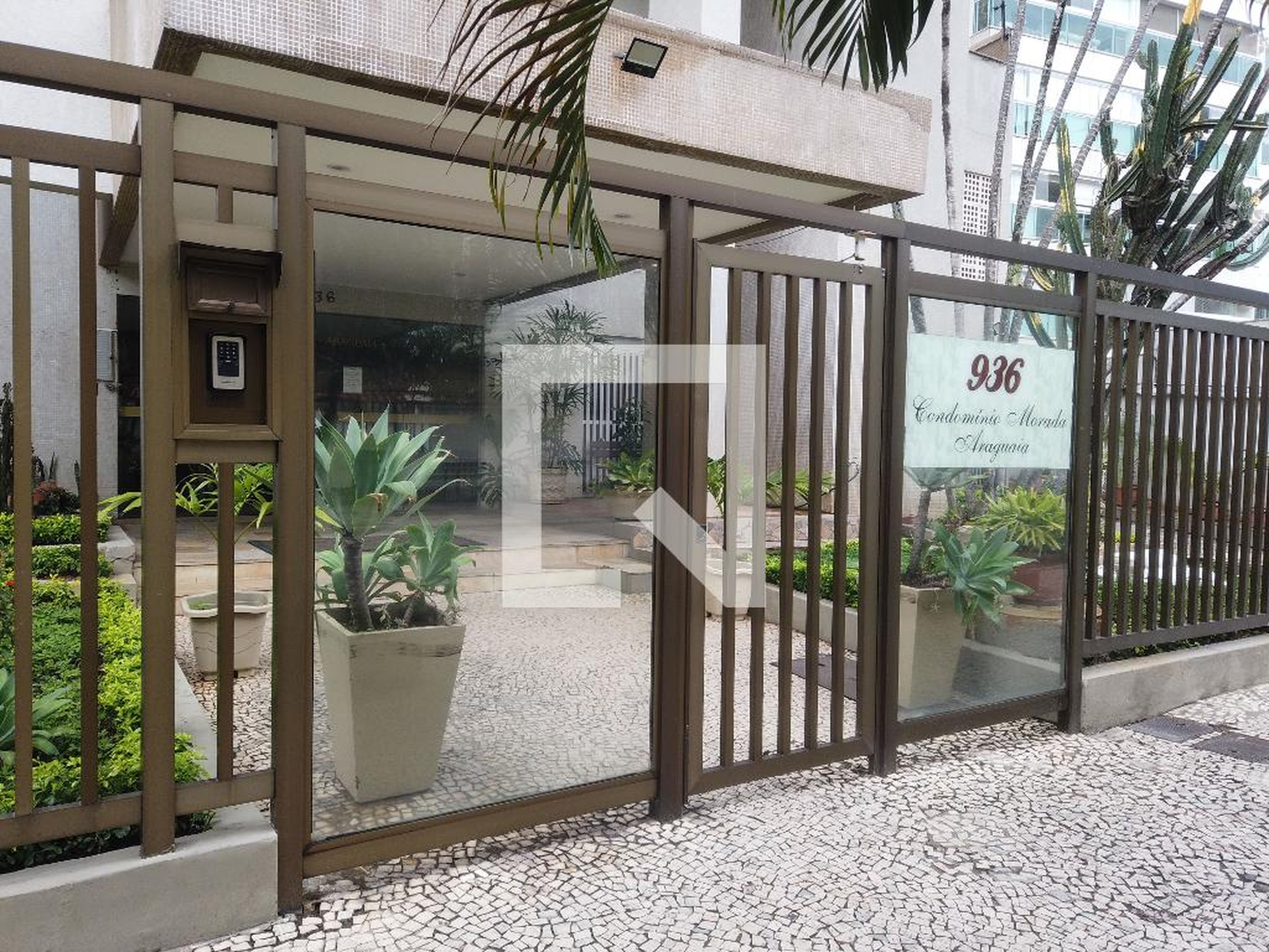 Fachada Condomínio em Rua Araguaia, 936