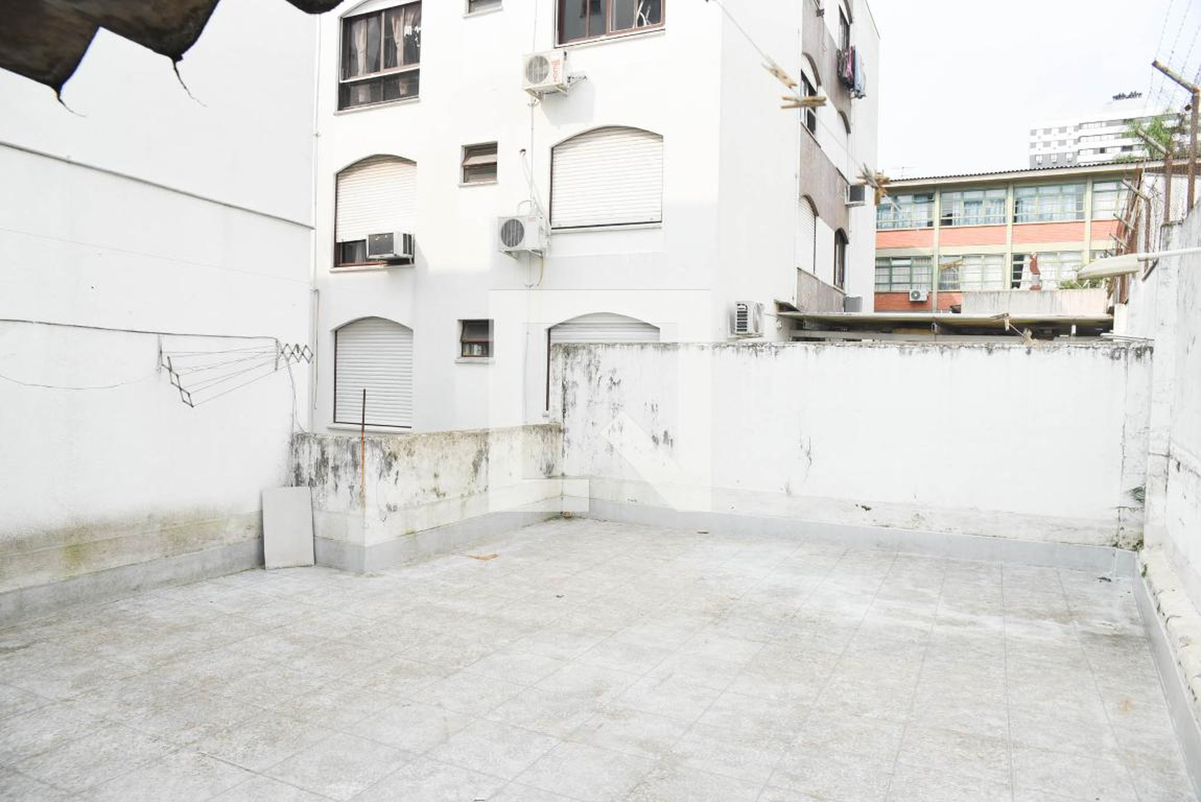 Área Externa - Edificio Simone