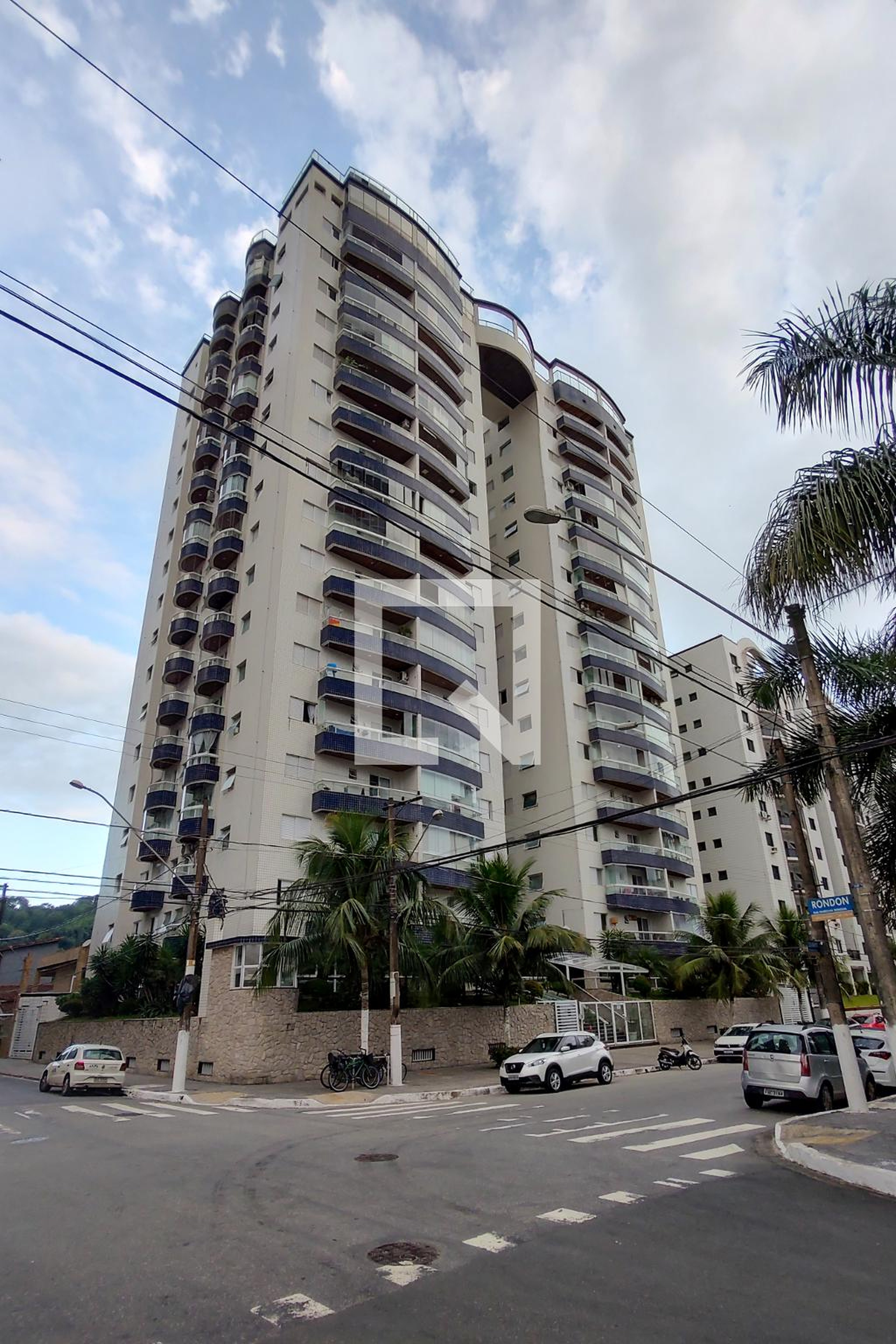 Fachada do Prédio Condomínio Blue Garden