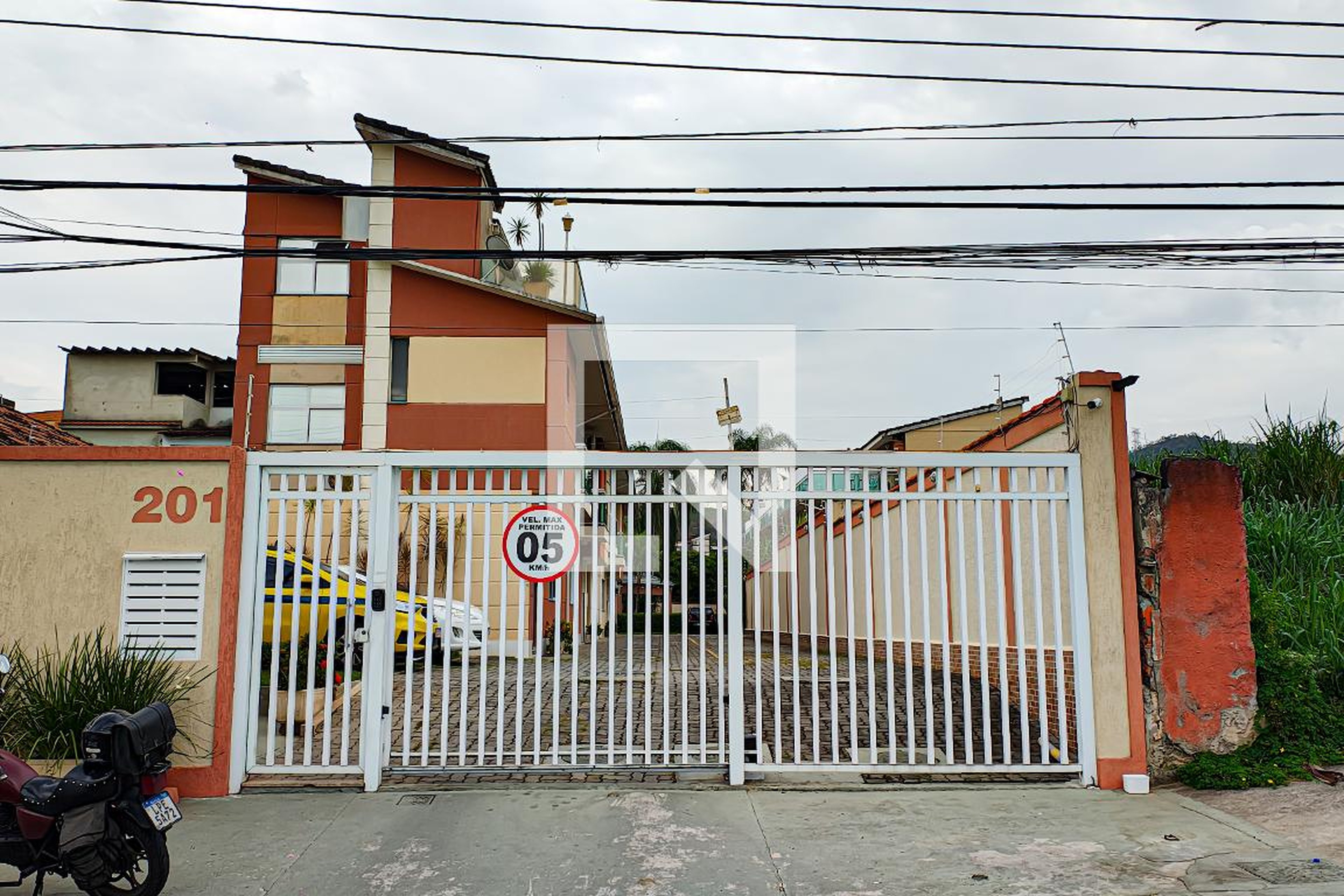 fachada Condomínio Manuel Vieira