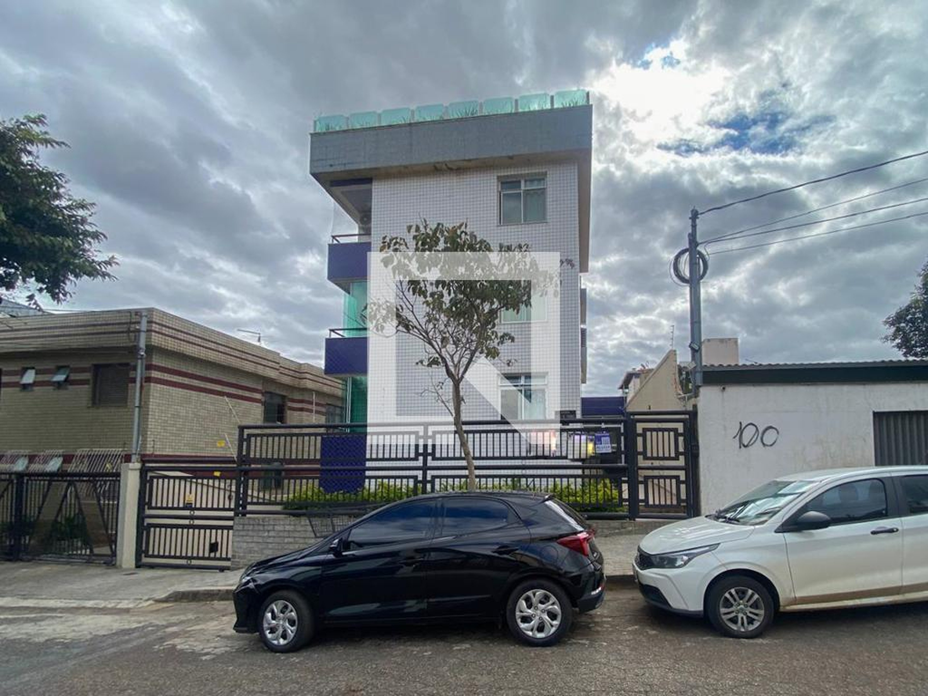 Fachada Residencial Ville de France