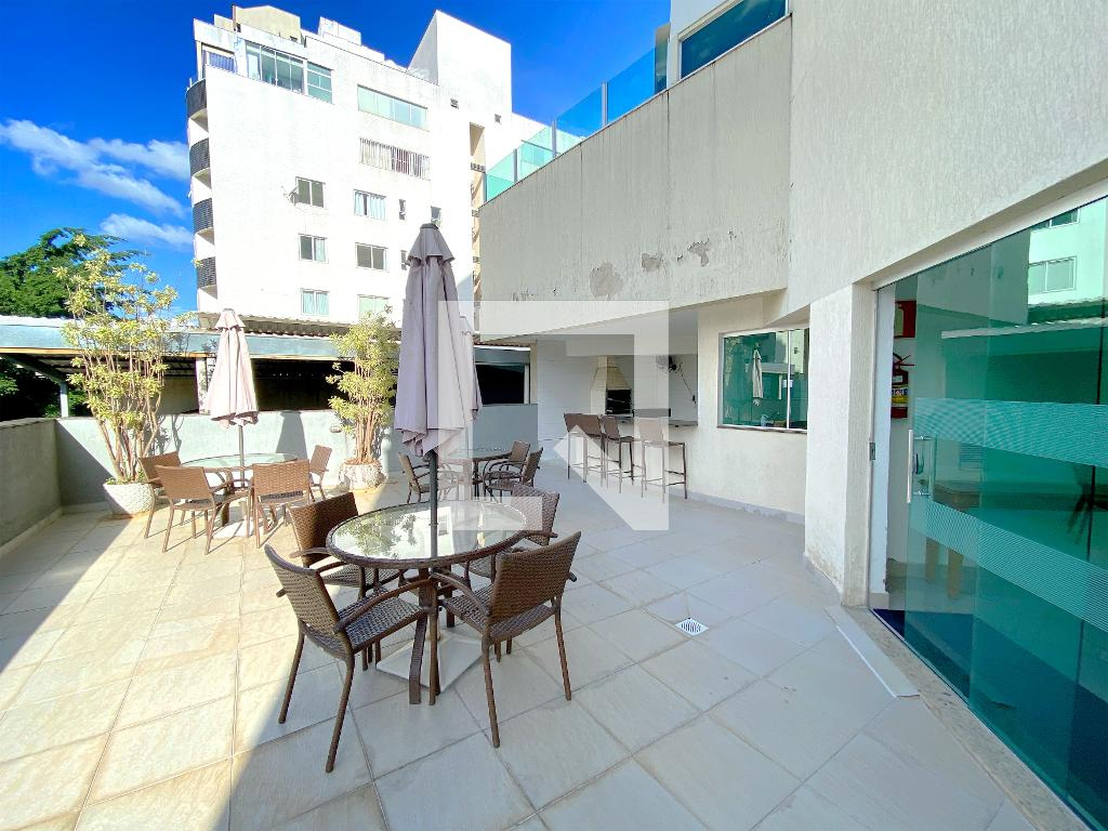 Área comum - Sidónio Maia