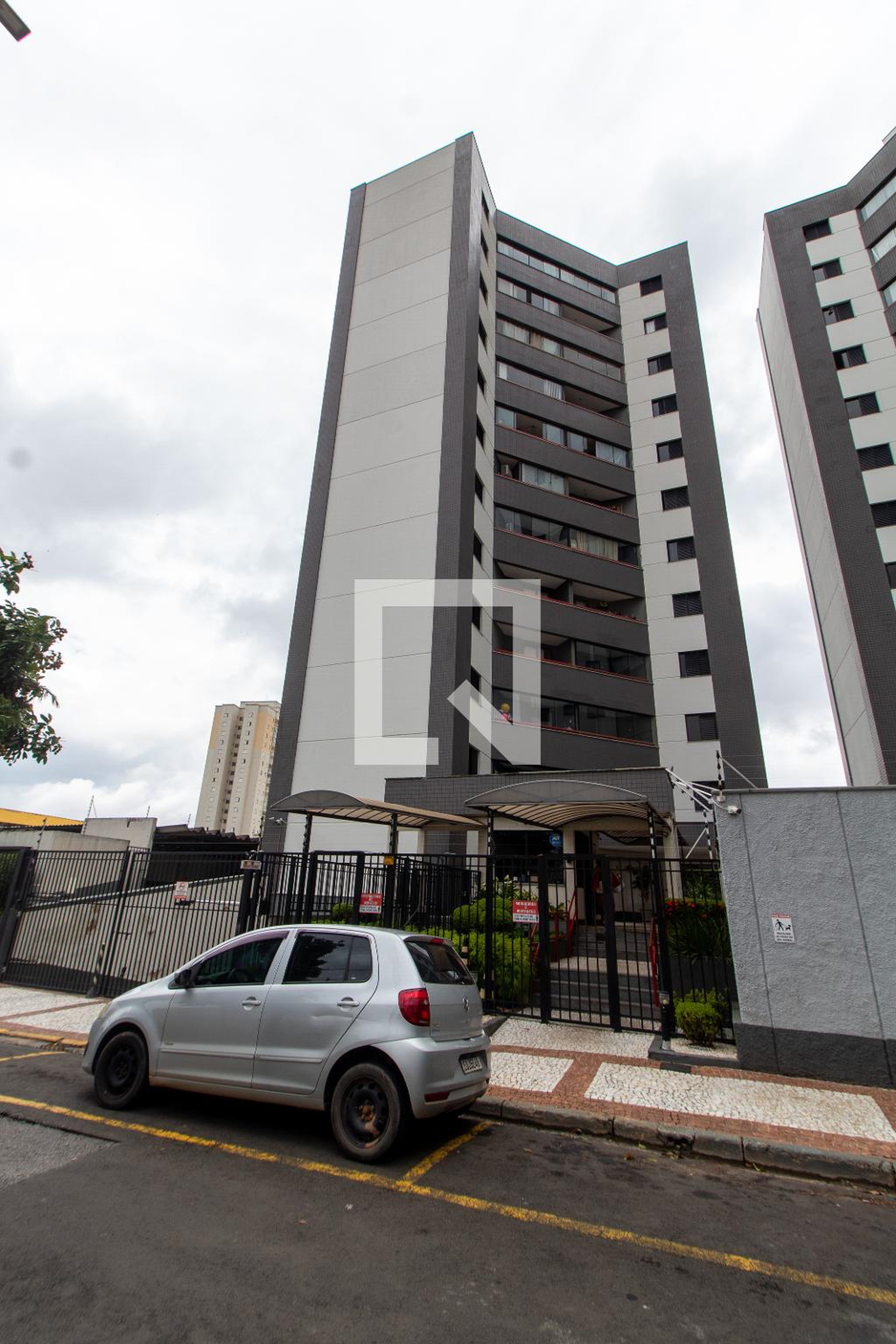 Fachada Condomínio em Rua Artur Ramos, 558