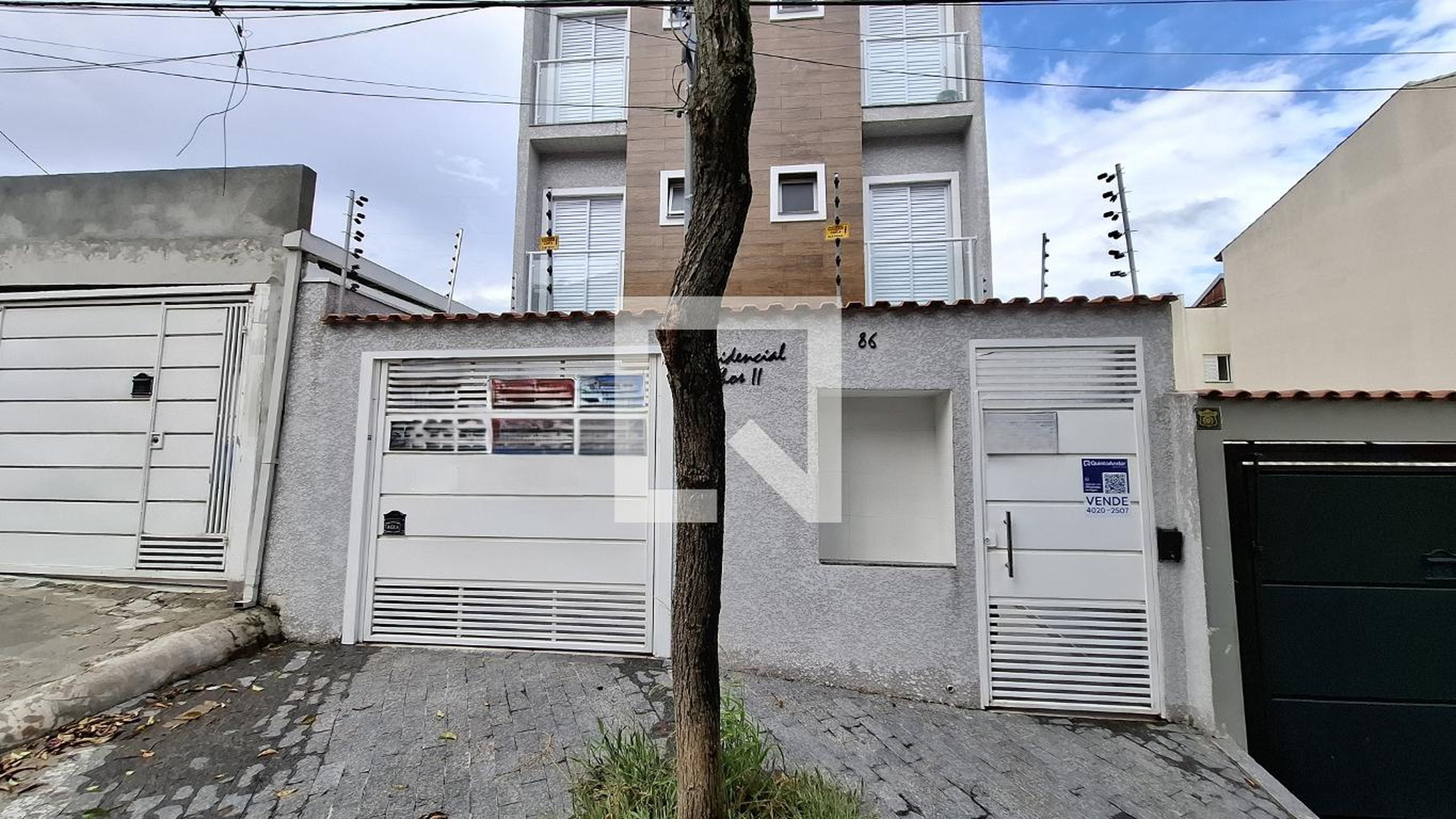 Fachada Condomínio em Rua Eubeia, 86