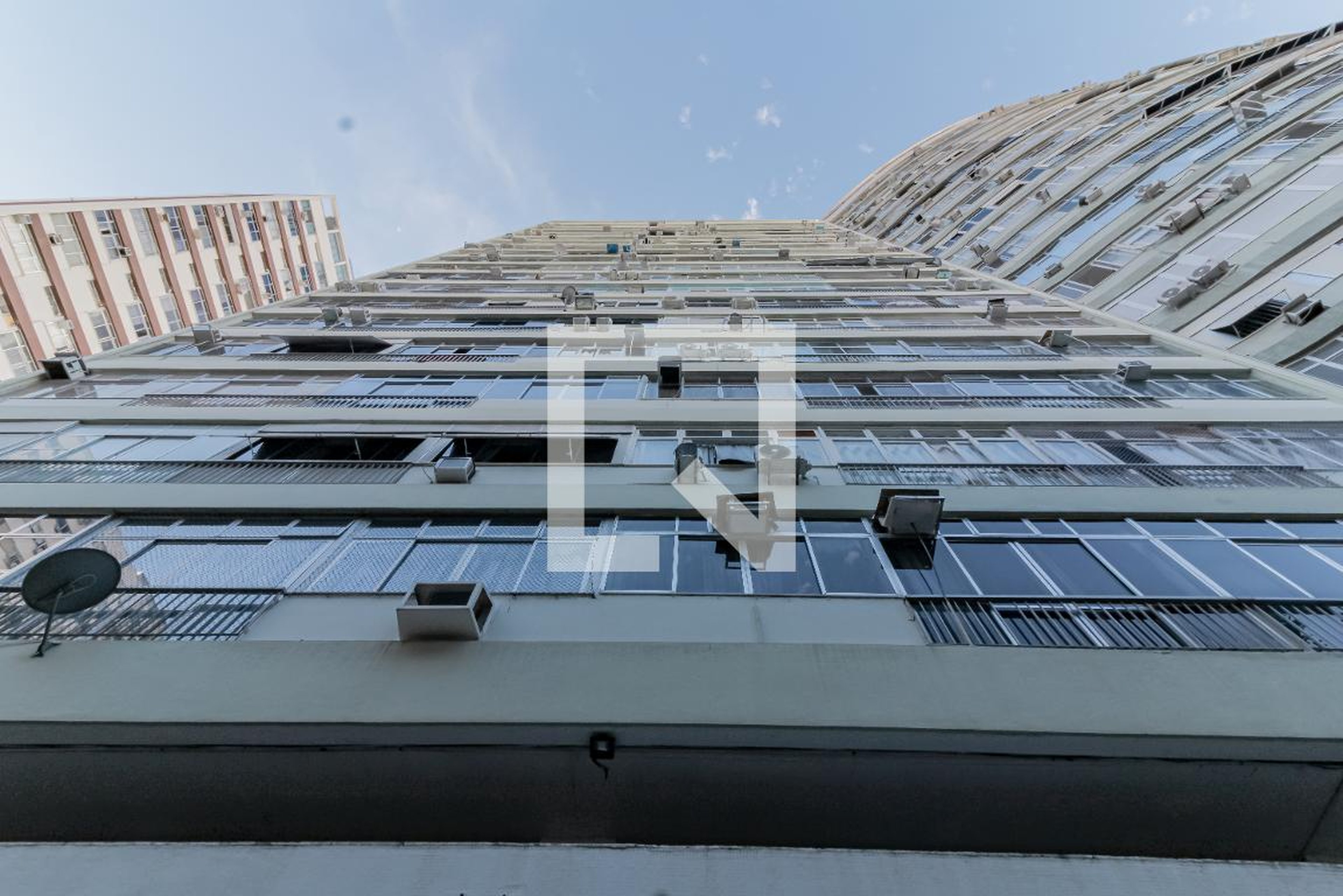 Fachada do Prédio Condomínio Soares Moreno