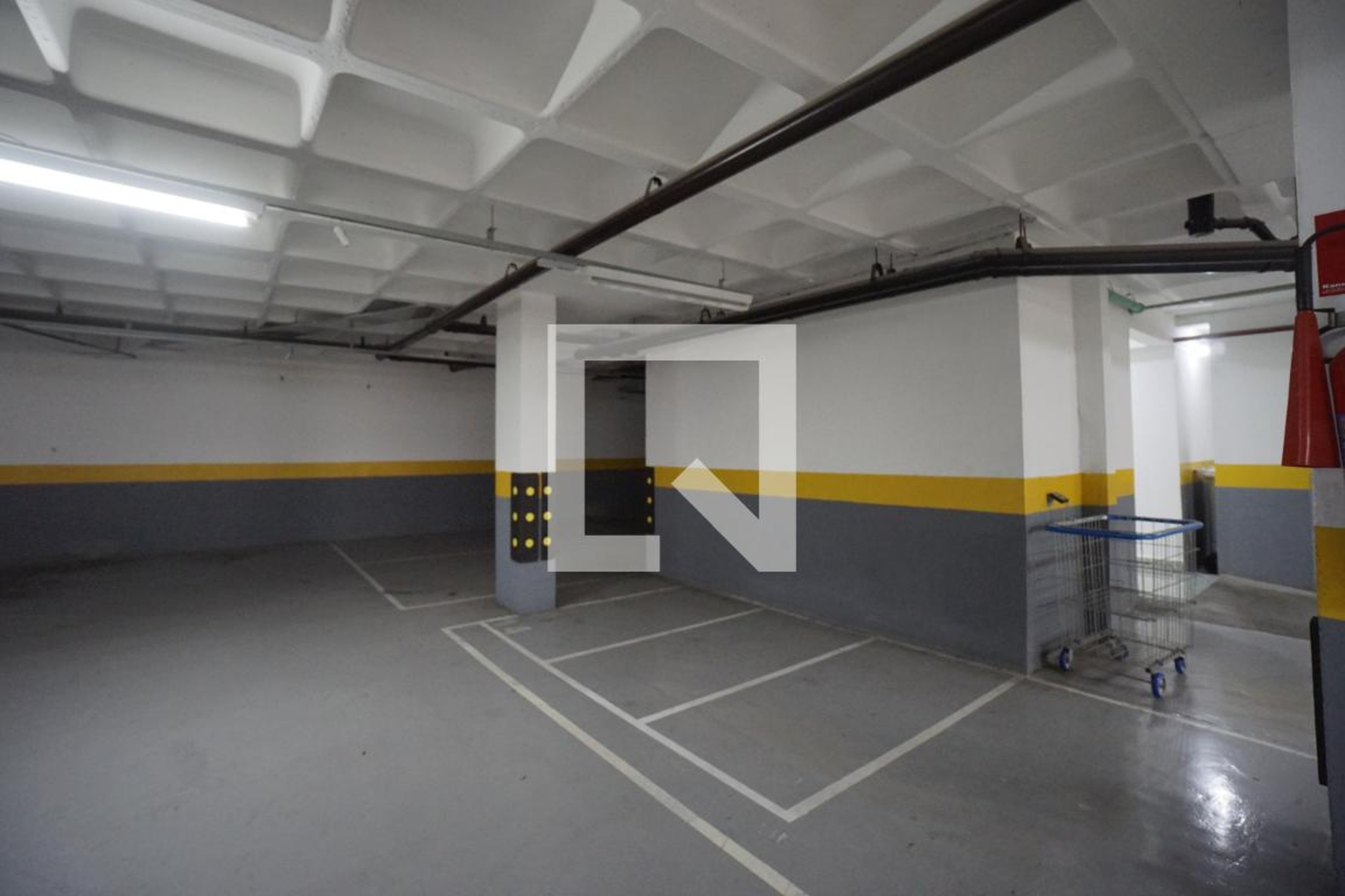 Estacionamento - First Home