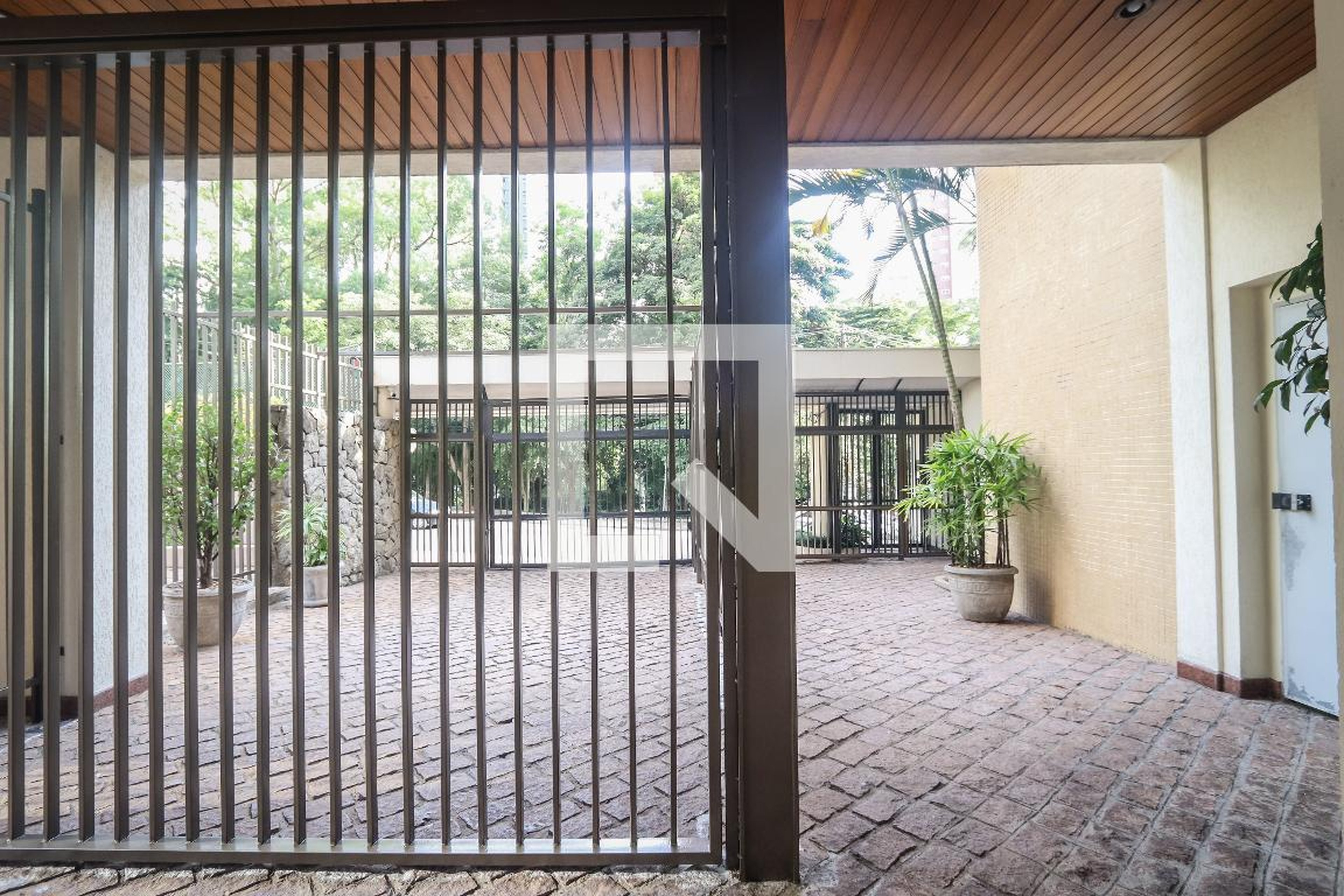 Fachada Condomínio Bougainville