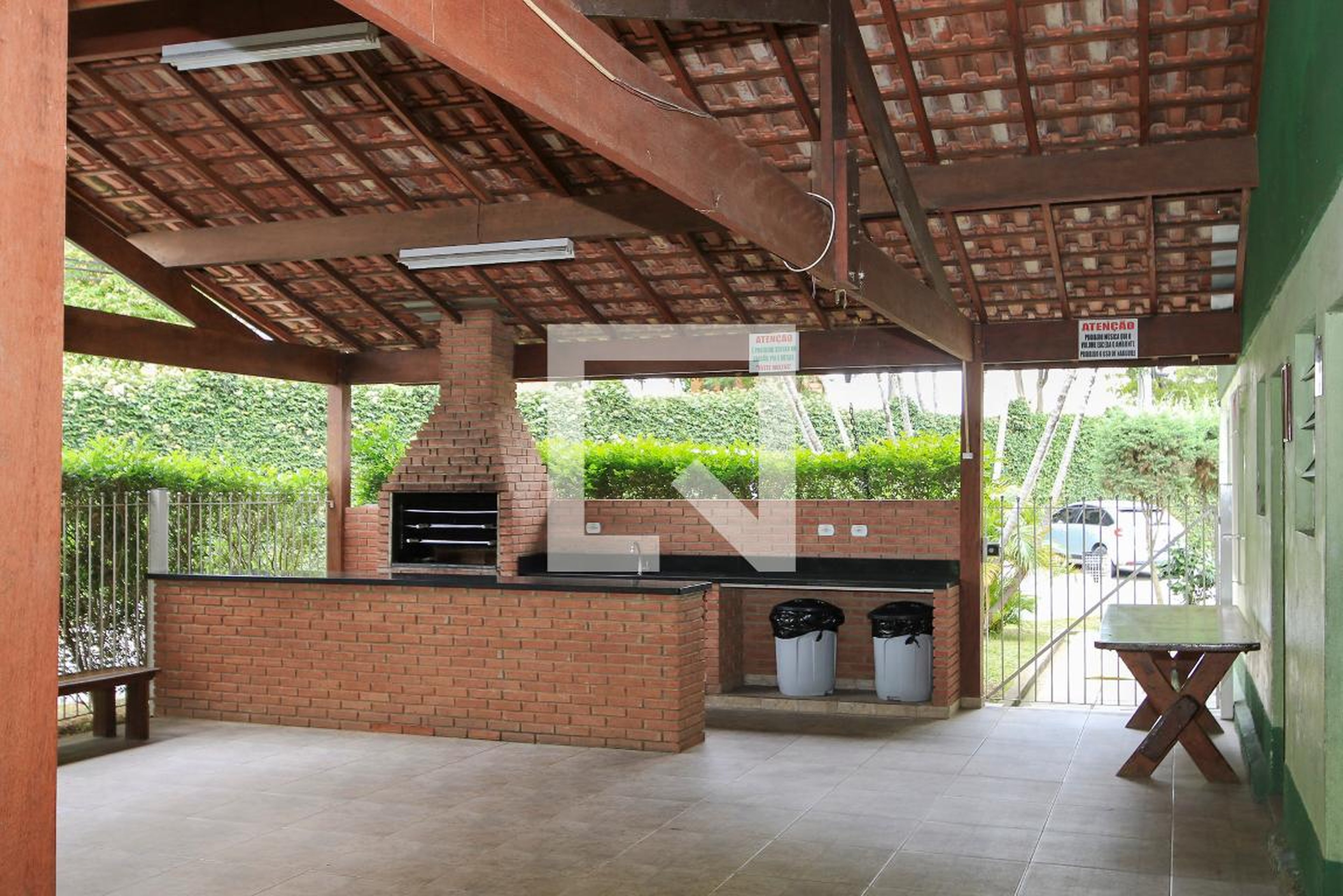 Churrasqueira - Residencial Florida