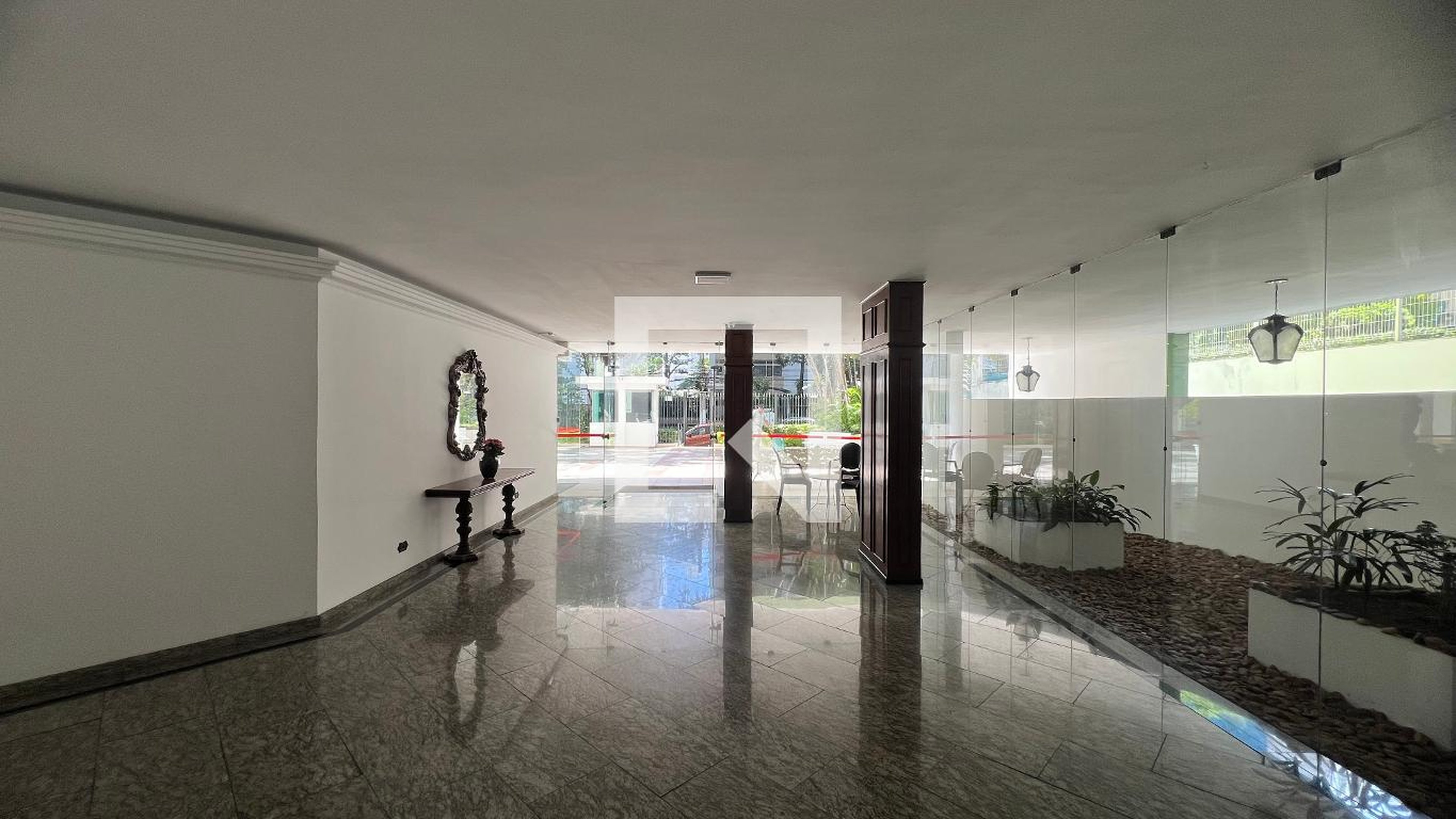 Hall de entrada - Sarandi