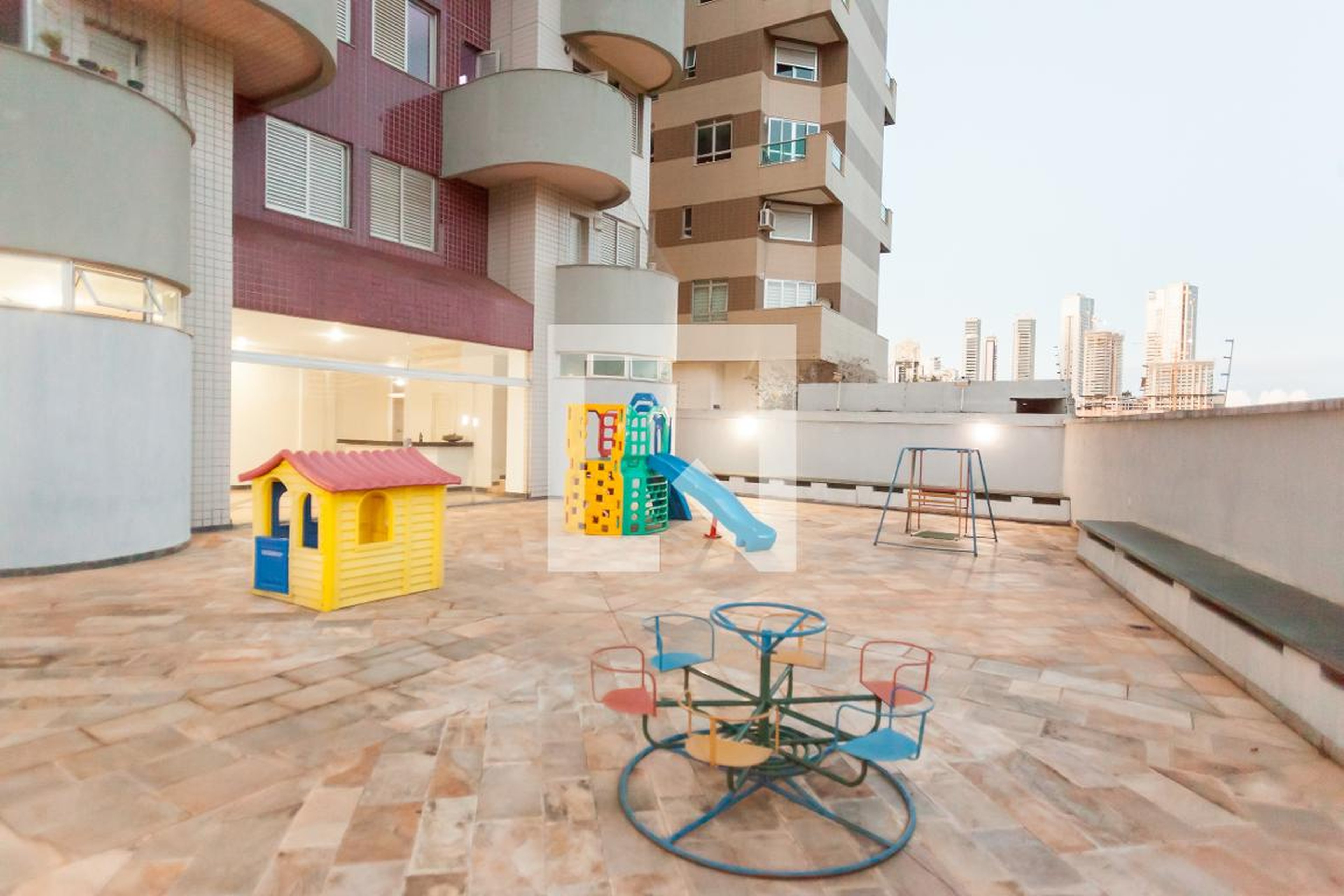 Playground - Edifício Mata do Jambrero