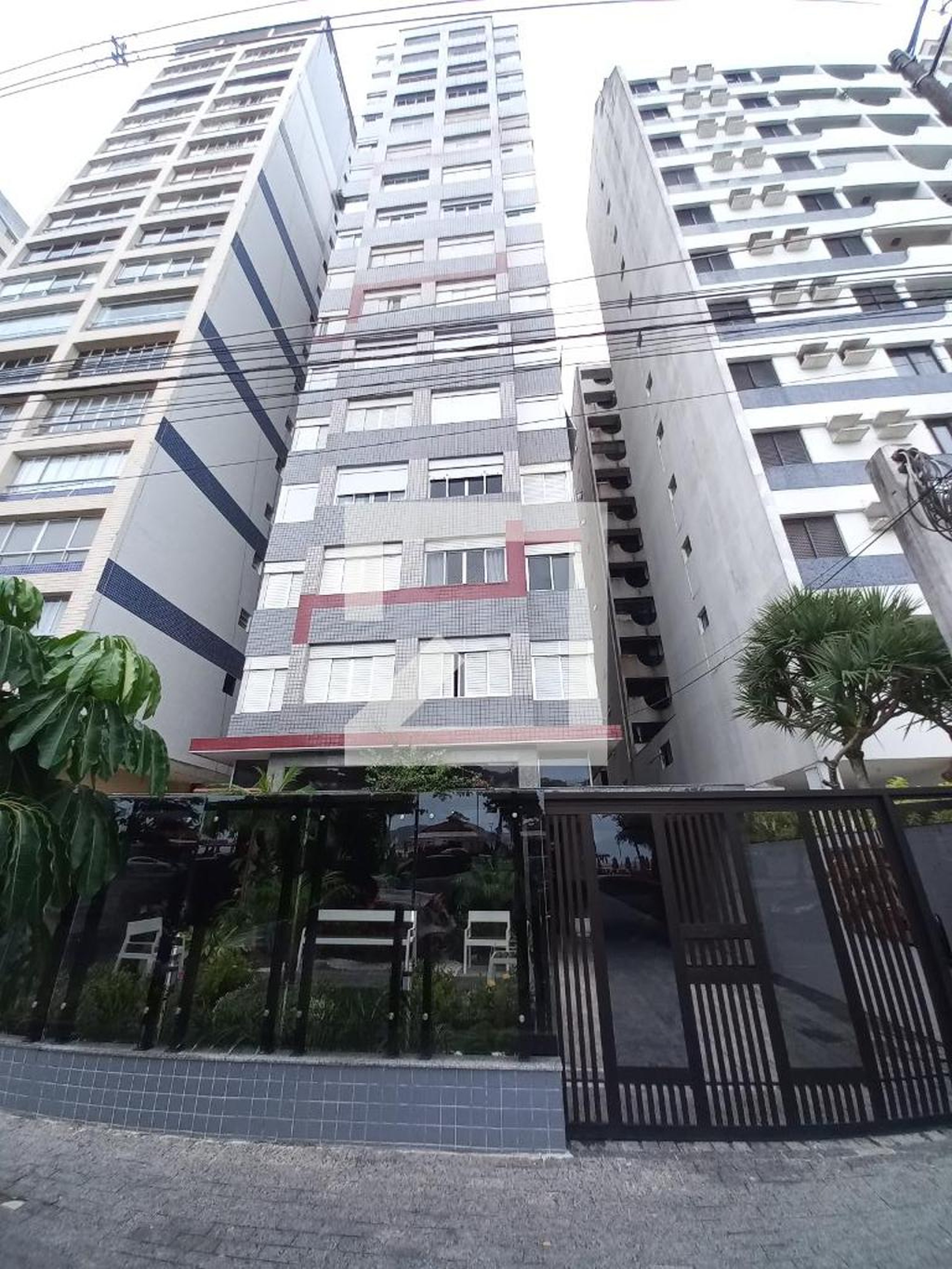 Fachada do Prédio Condomínio Jaragua